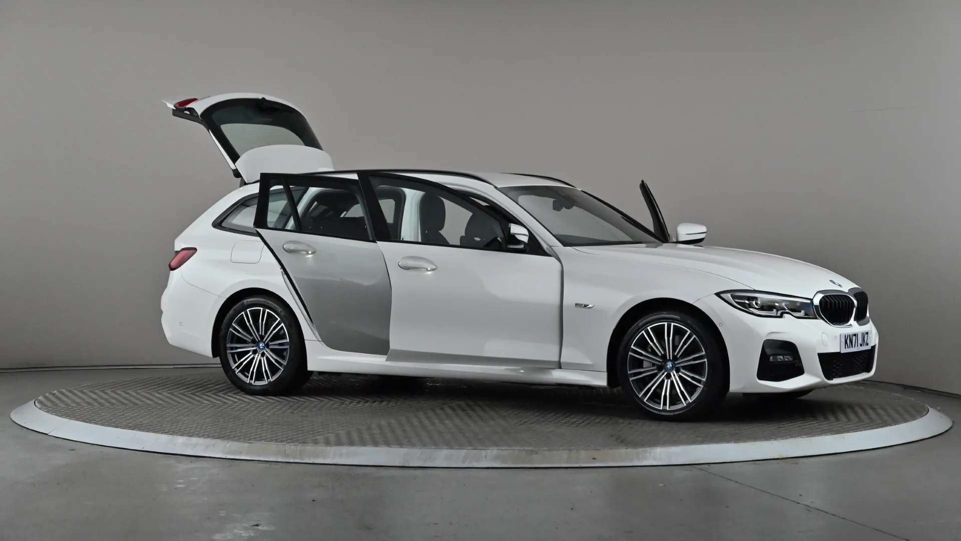2021 BMW 3 SERIES TOURING 2021 BMW 3 SERIES TOURING
