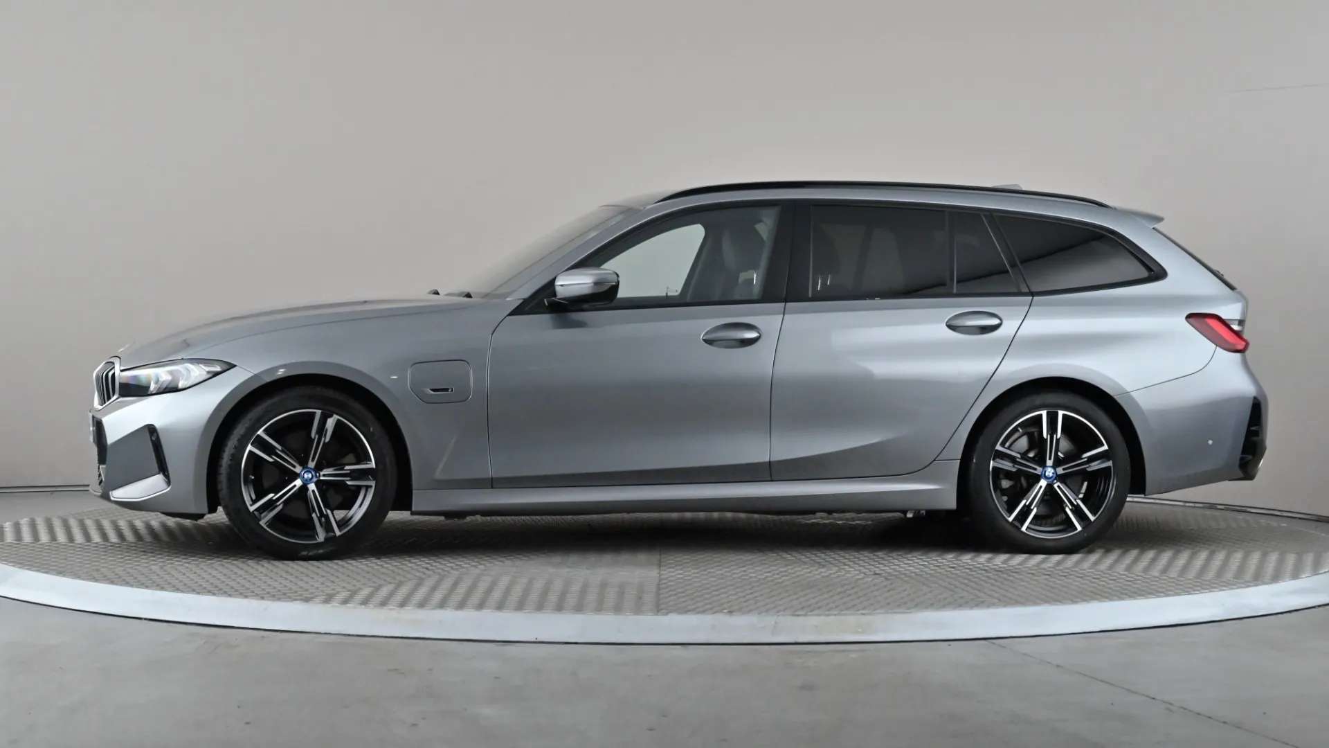 A 2023 BMW 3 SERIES 330e M Sport Step Auto A 2023 BMW 3 SERIES 330e M Sport Step Auto