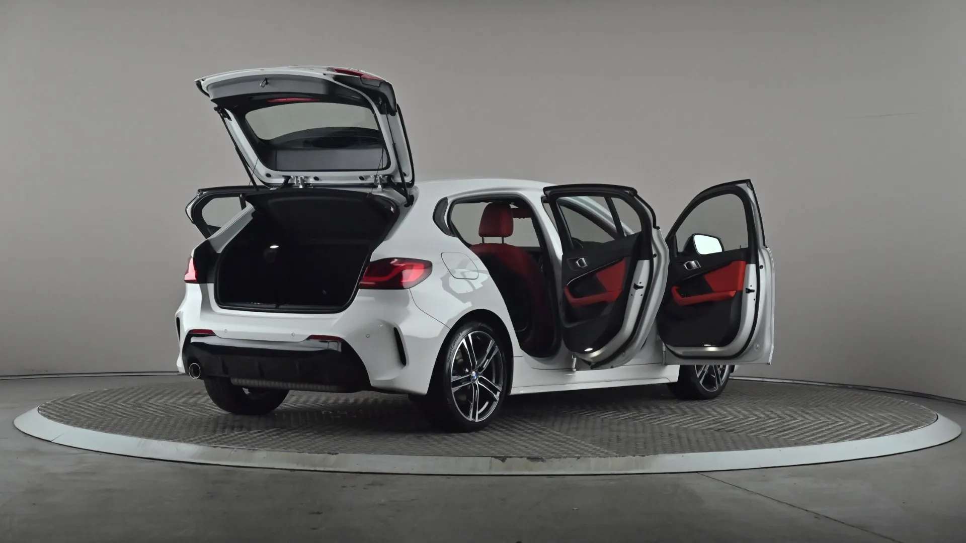2020 BMW 1 SERIES 2020 BMW 1 SERIES