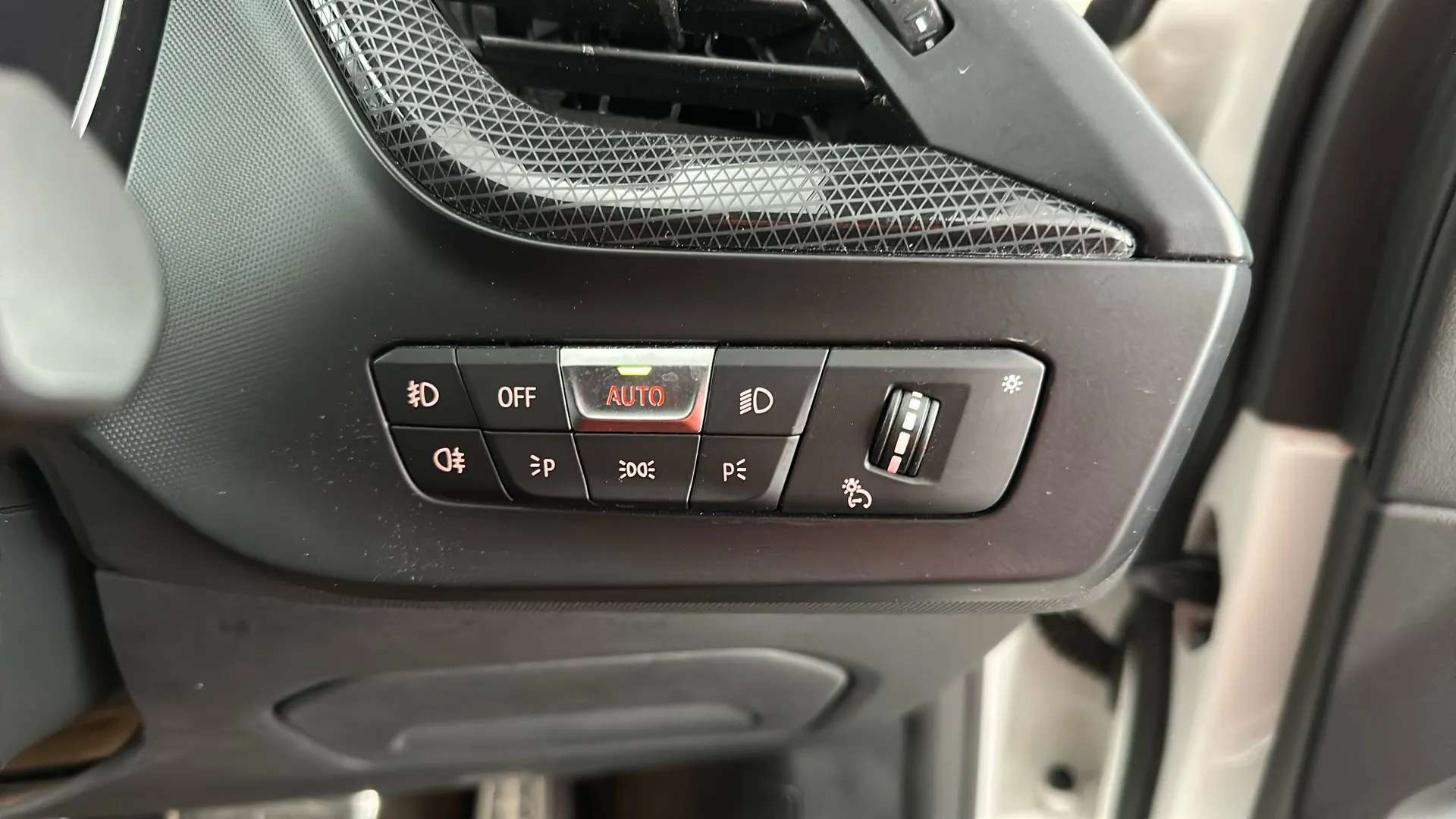 2020 BMW 1 SERIES 2020 BMW 1 SERIES