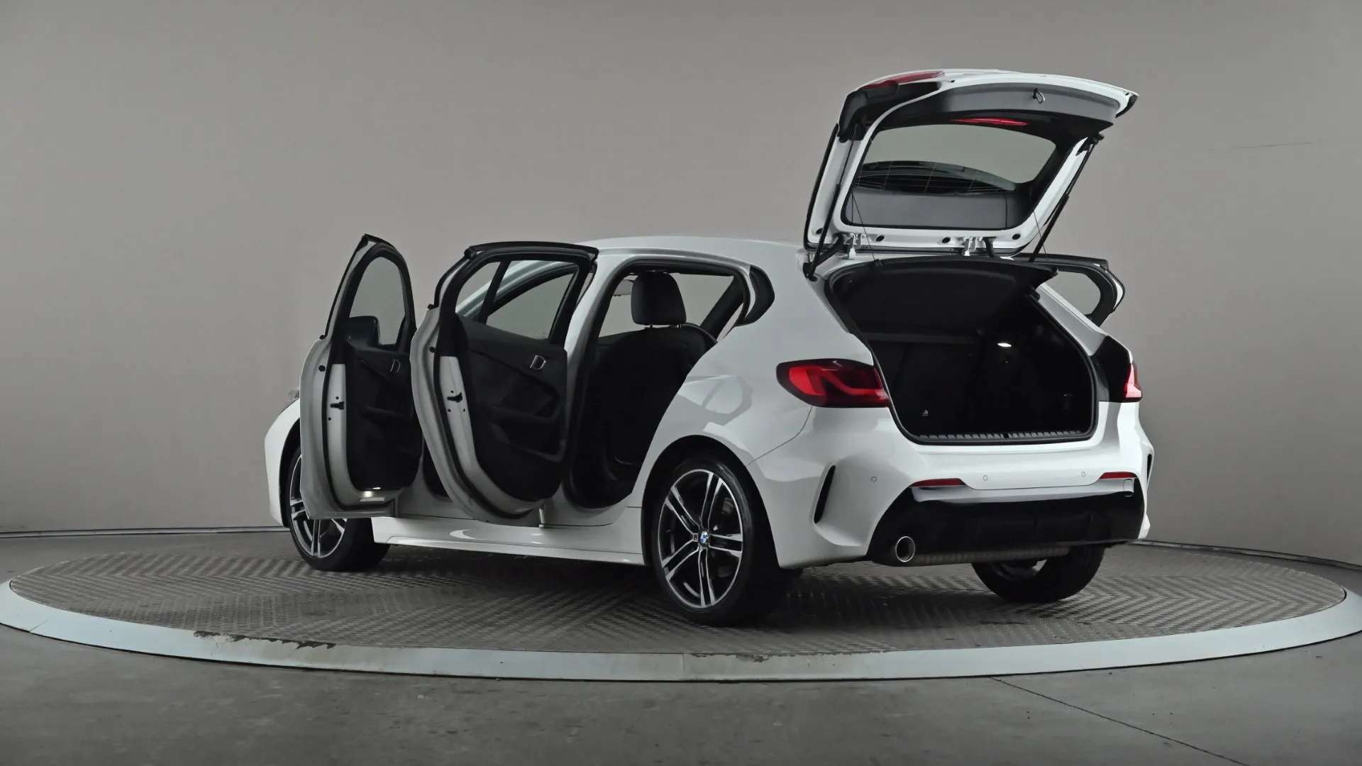 2023 BMW 1 SERIES 2023 BMW 1 SERIES