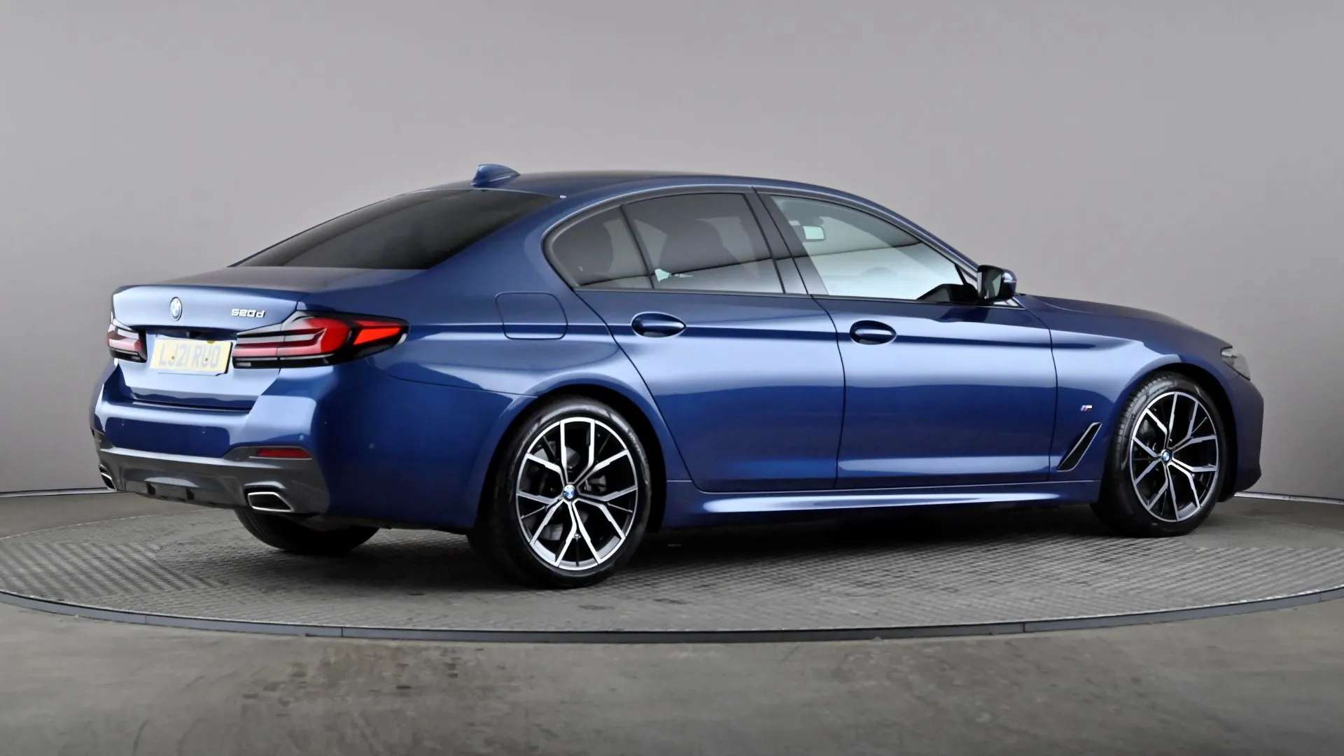 2021 BMW 5 SERIES 2021 BMW 5 SERIES