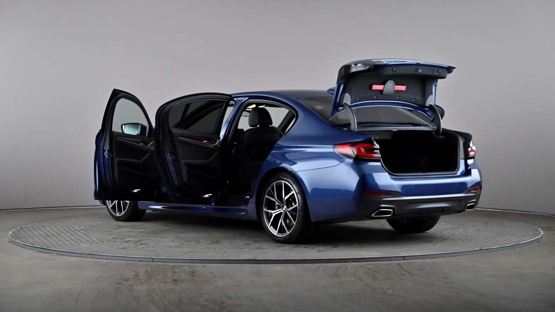 2021 BMW 5 SERIES 2021 BMW 5 SERIES