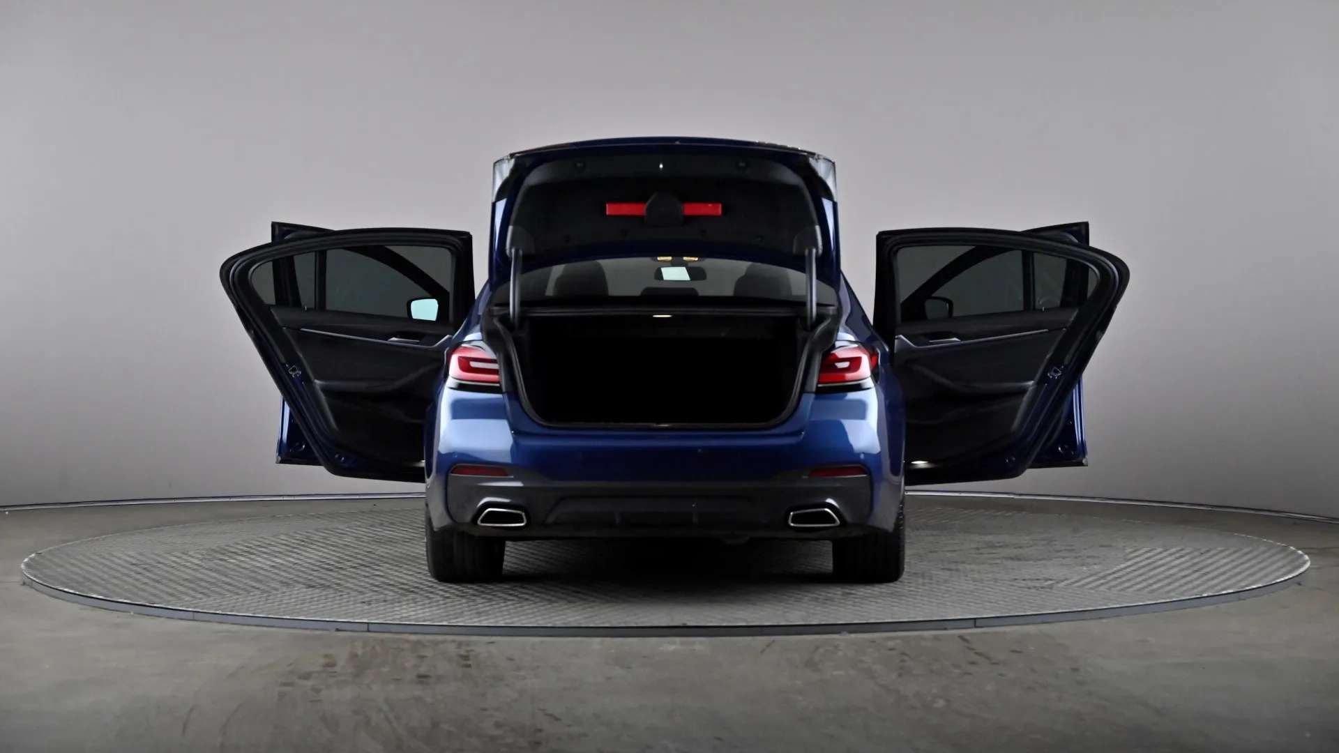 2021 BMW 5 SERIES 2021 BMW 5 SERIES