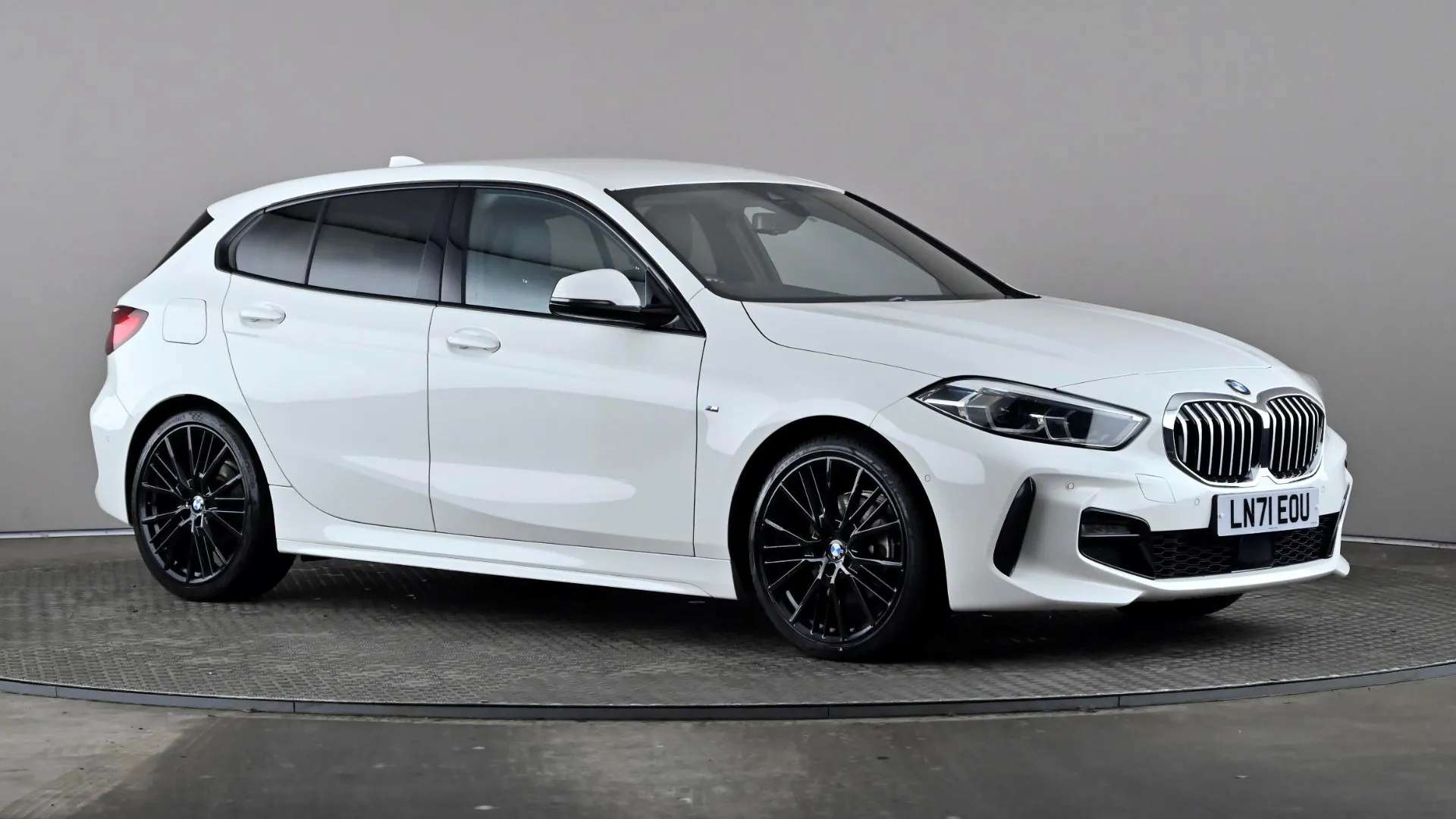 2021 BMW 1 SERIES 2021 BMW 1 SERIES