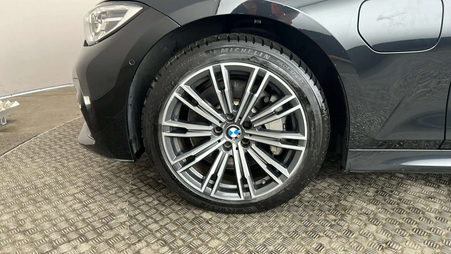 2021 BMW 3 SERIES TOURING 2021 BMW 3 SERIES TOURING