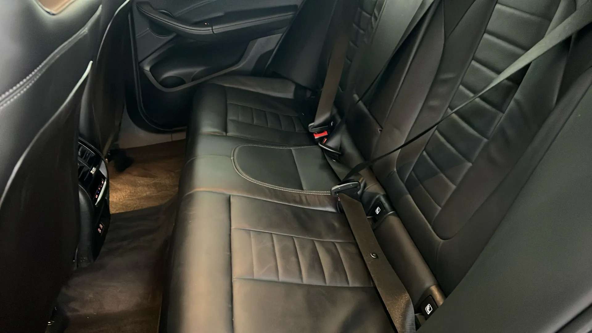 2021 BMW X4 2021 BMW X4