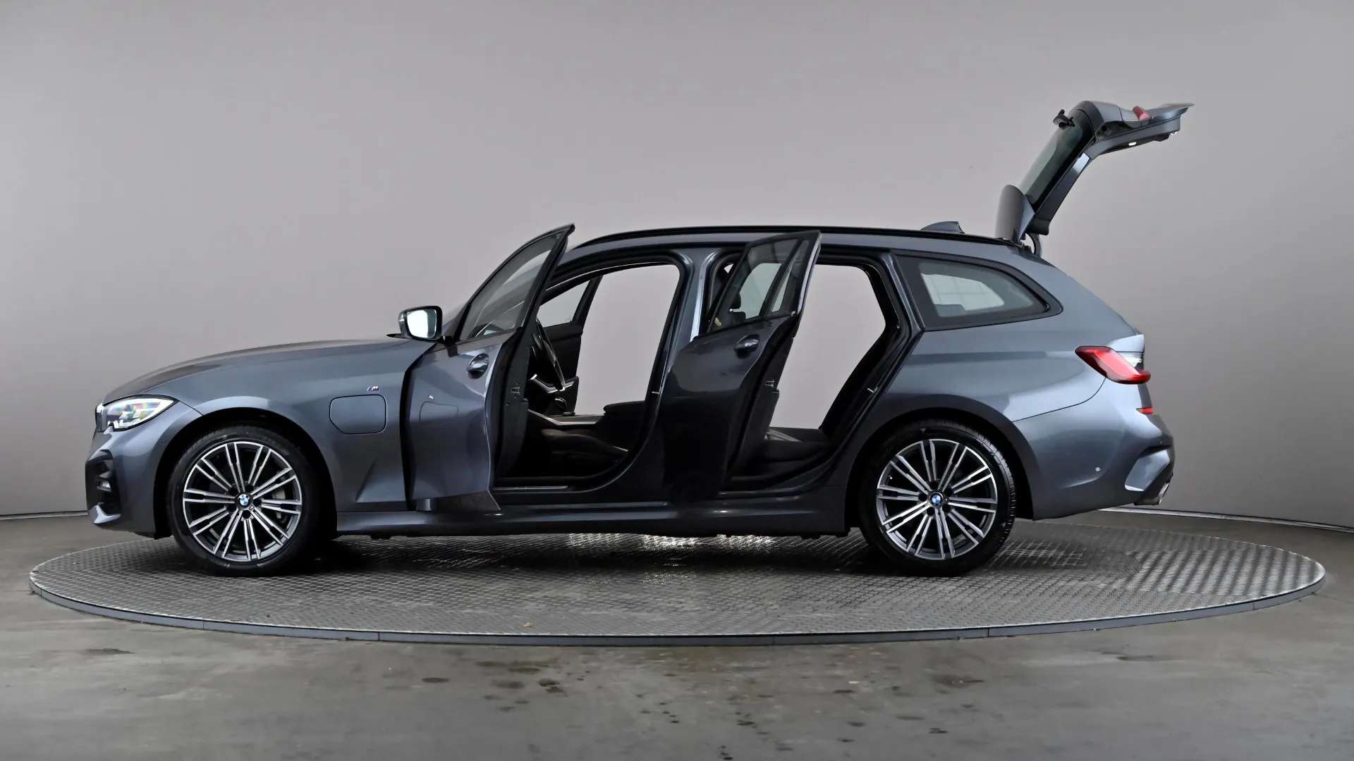 2021 BMW 3 SERIES TOURING 2021 BMW 3 SERIES TOURING