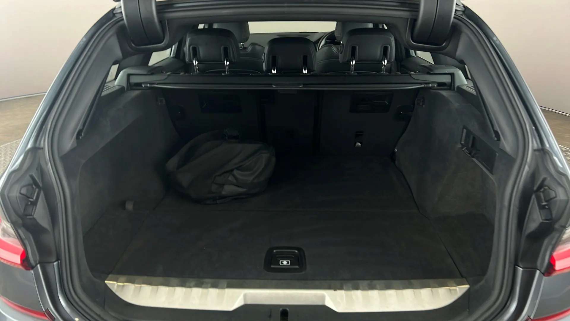 2021 BMW 3 SERIES TOURING 2021 BMW 3 SERIES TOURING