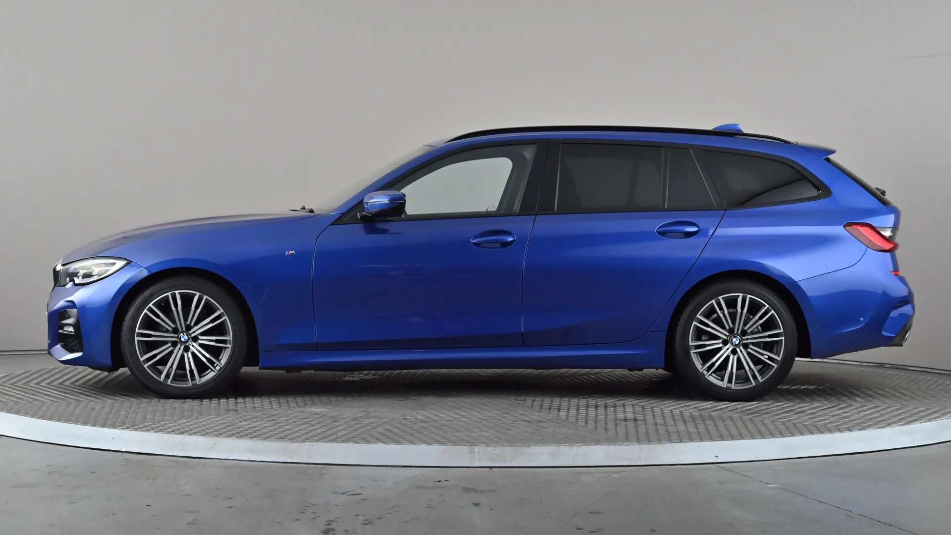 A 2020 BMW 3 SERIES 320d M Sport Step Auto A 2020 BMW 3 SERIES 320d M Sport Step Auto
