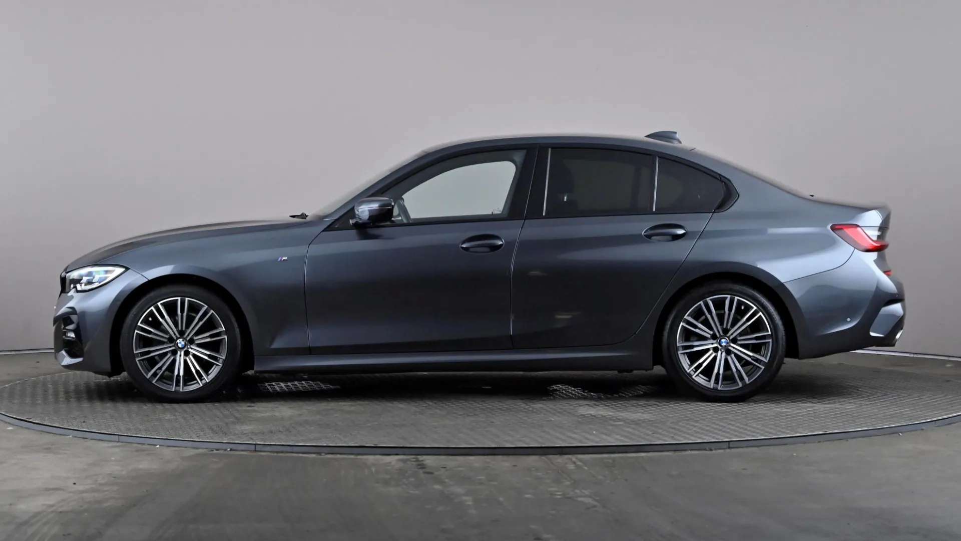 A 2020 BMW 3 SERIES 320i M Sport Step Auto A 2020 BMW 3 SERIES 320i M Sport Step Auto