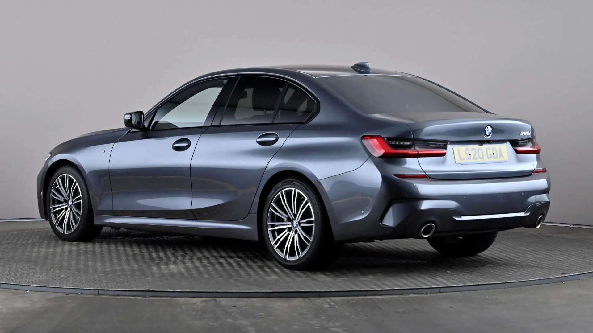 A 2020 BMW 3 SERIES 320i M Sport Step Auto A 2020 BMW 3 SERIES 320i M Sport Step Auto