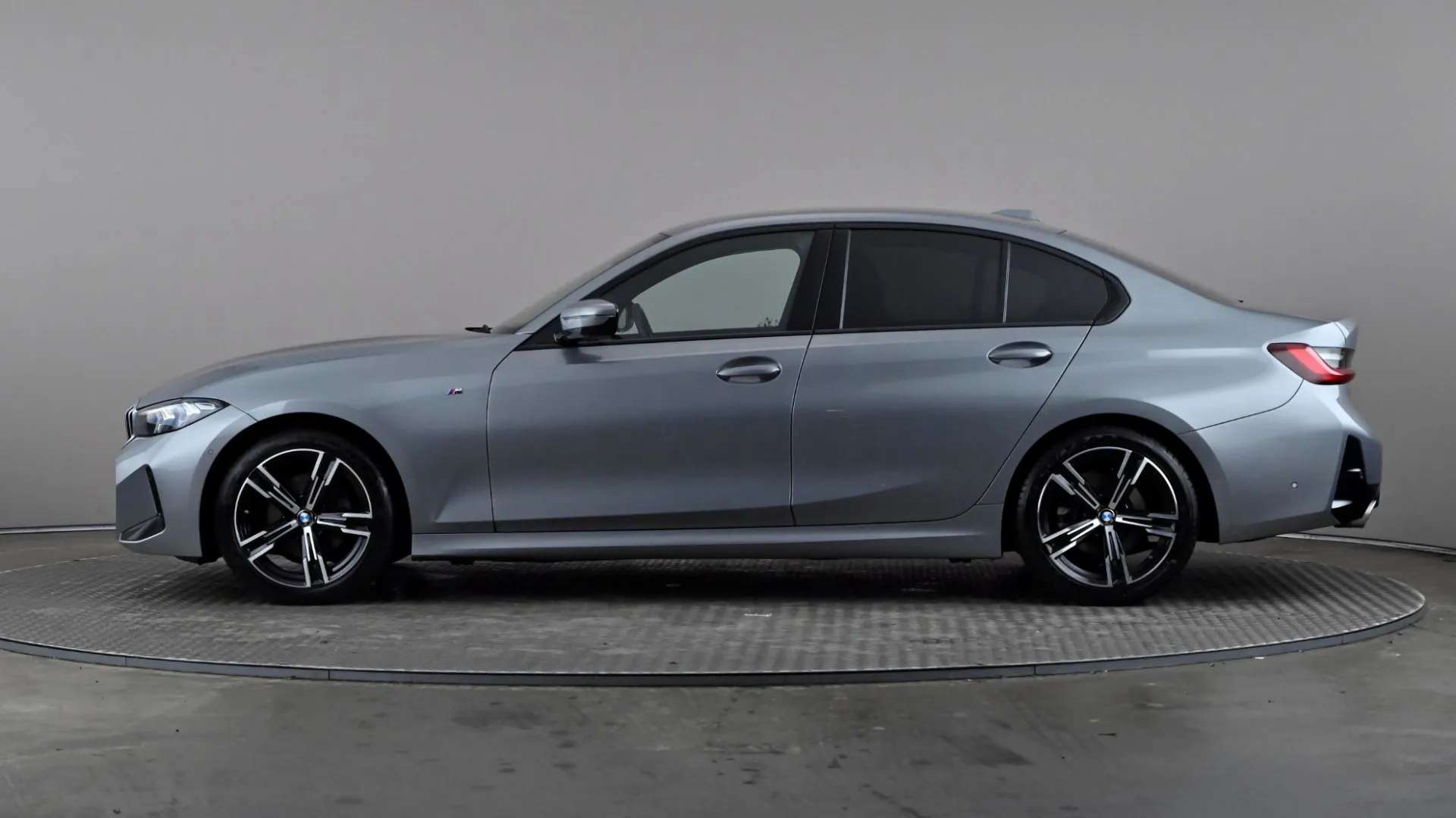 A 2024 BMW 3 SERIES 320i M Sport Step Auto A 2024 BMW 3 SERIES 320i M Sport Step Auto