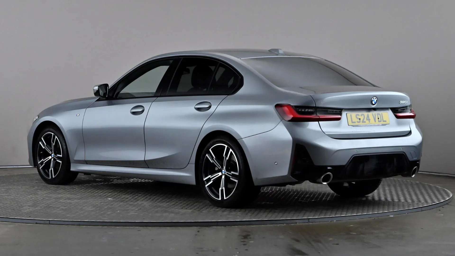 A 2024 BMW 3 SERIES 320i M Sport Step Auto A 2024 BMW 3 SERIES 320i M Sport Step Auto