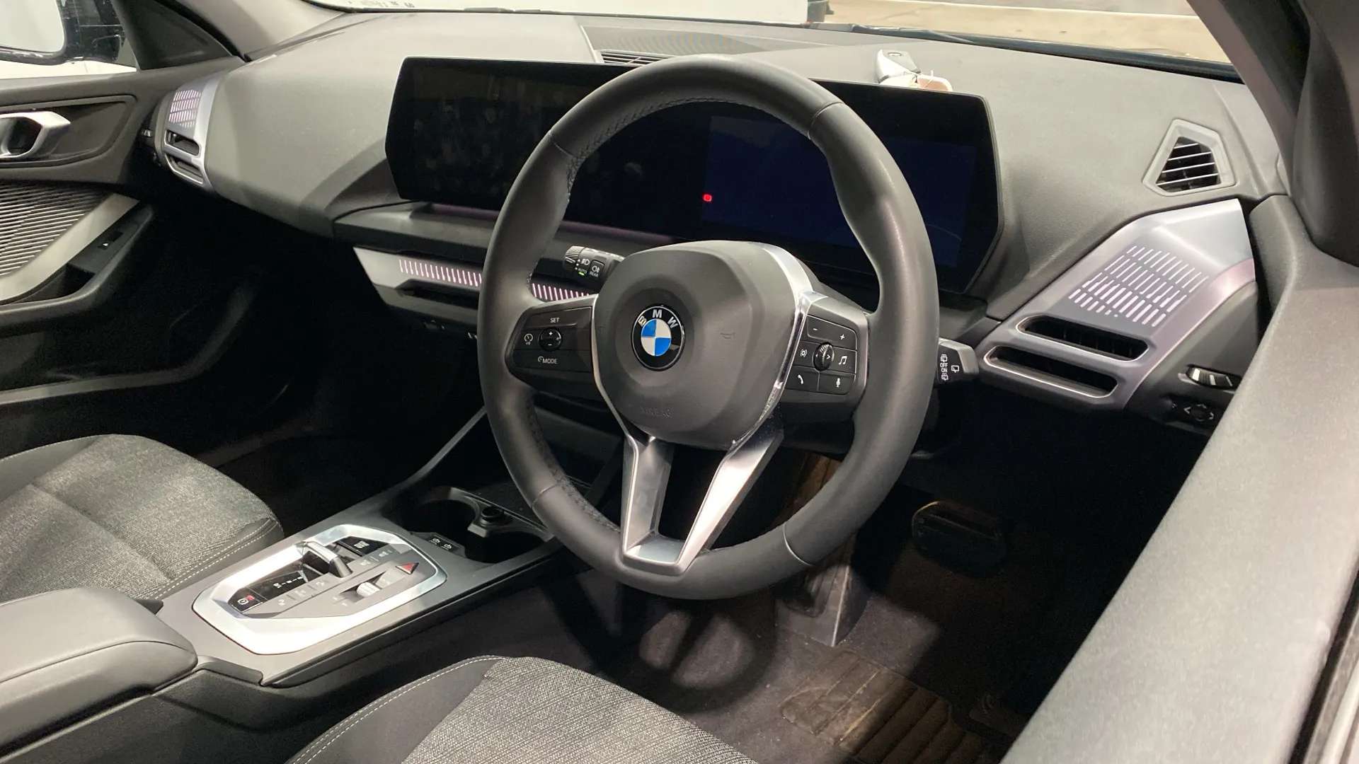 2025 BMW 1 SERIES 2025 BMW 1 SERIES