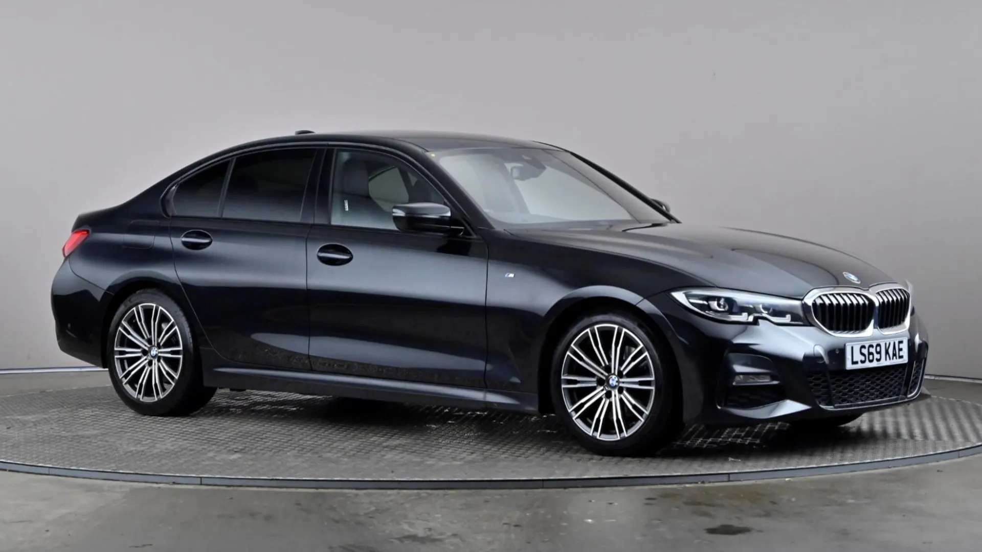 A 2019 BMW 3 SERIES 320i M Sport Step Auto A 2019 BMW 3 SERIES 320i M Sport Step Auto