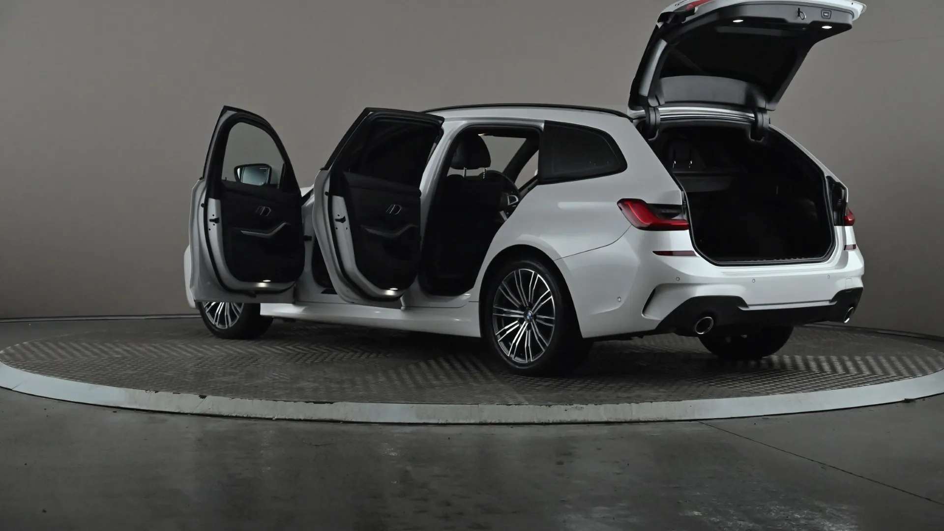 2020 BMW 3 SERIES TOURING 2020 BMW 3 SERIES TOURING