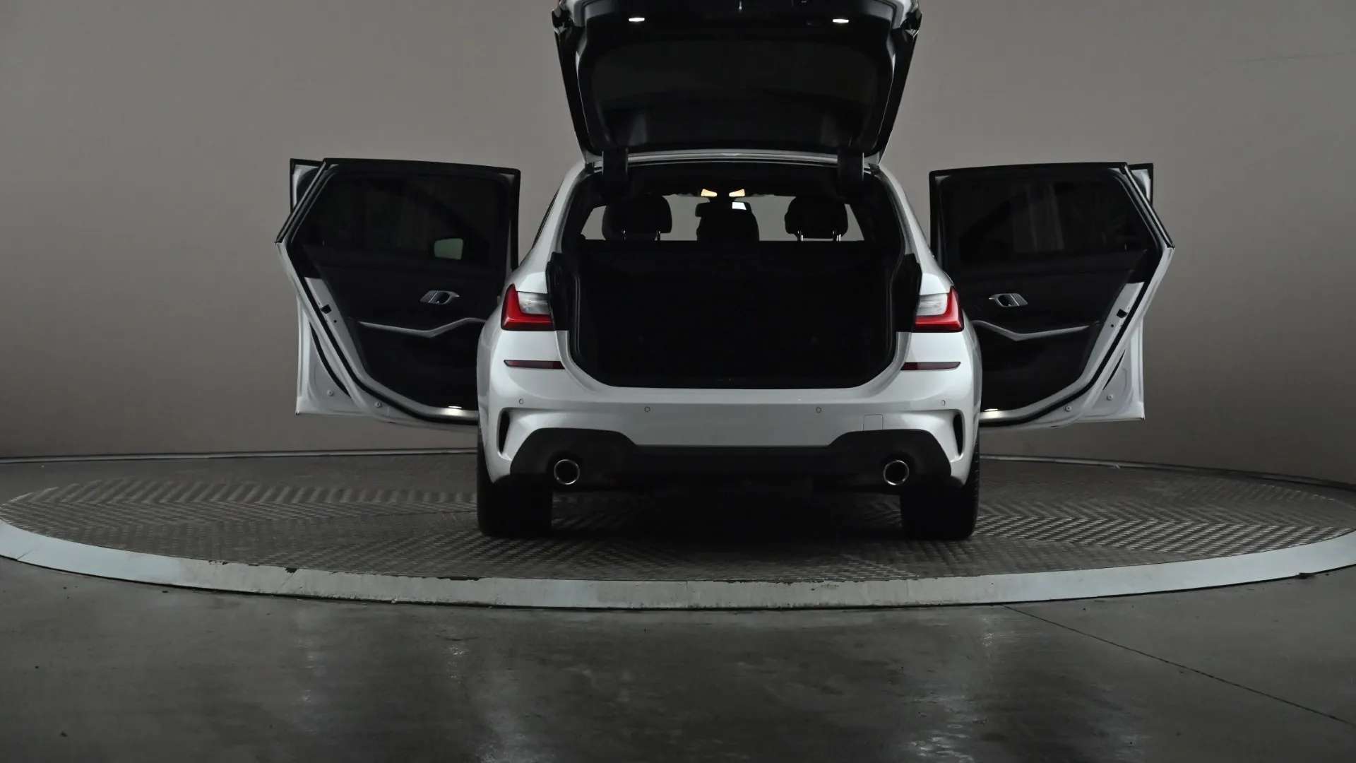 2020 BMW 3 SERIES TOURING 2020 BMW 3 SERIES TOURING