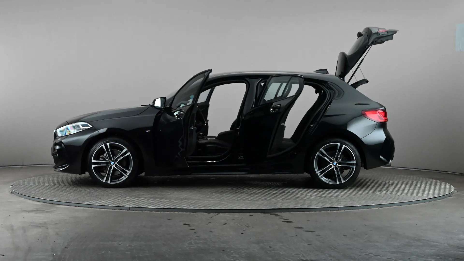 2023 BMW 1 SERIES 2023 BMW 1 SERIES