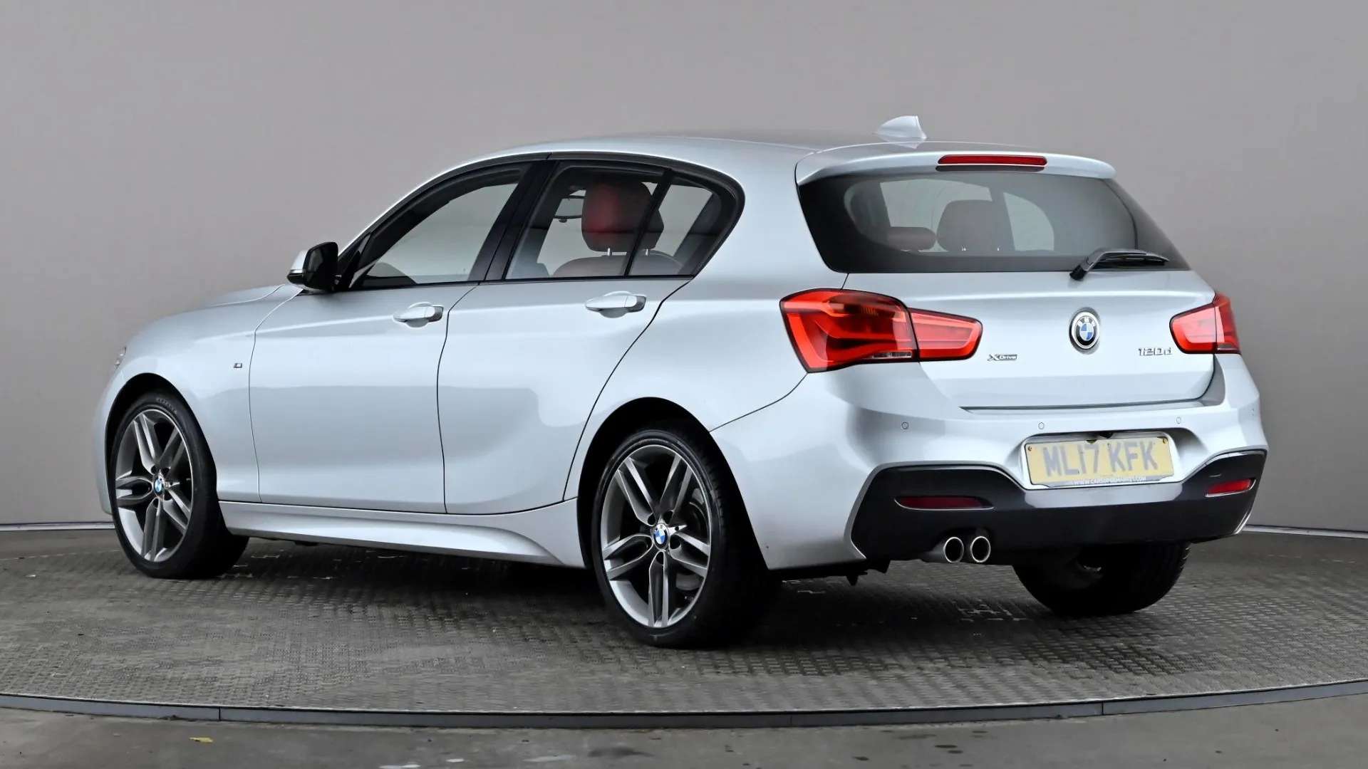 2017 BMW 1 SERIES 2017 BMW 1 SERIES