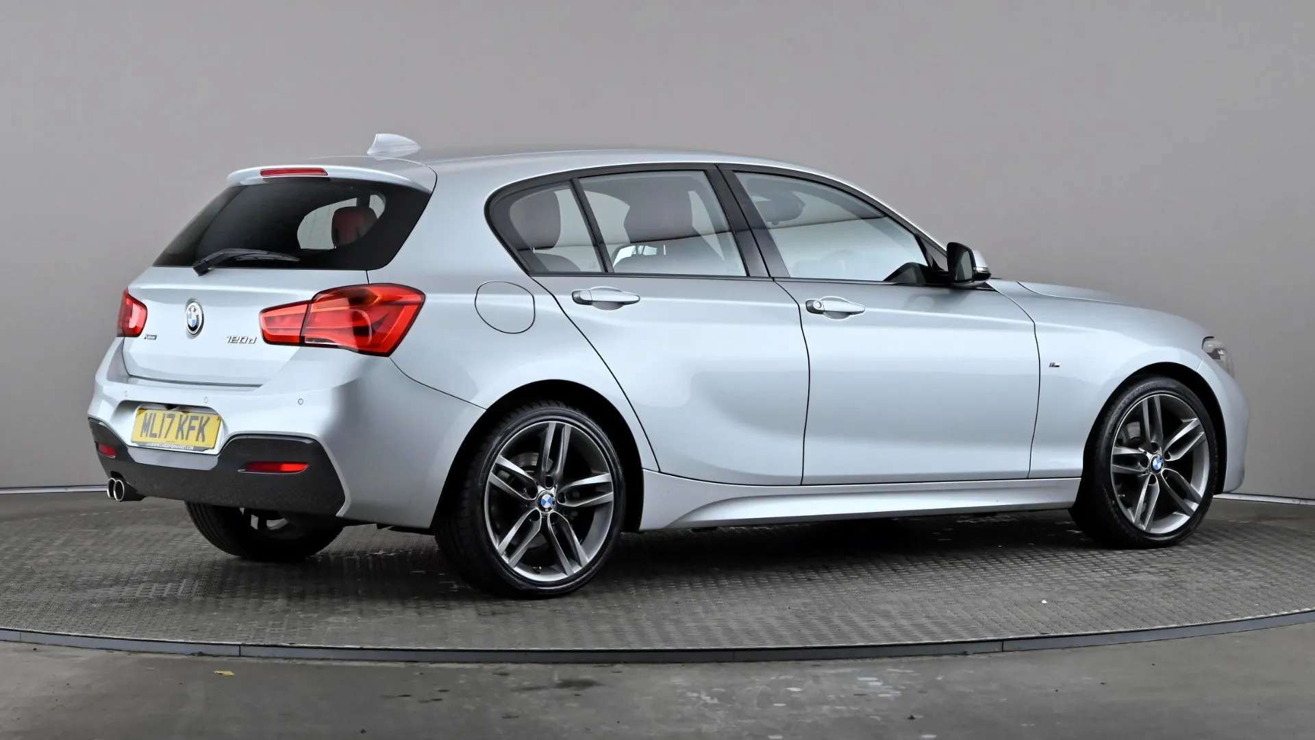 2017 BMW 1 SERIES 2017 BMW 1 SERIES