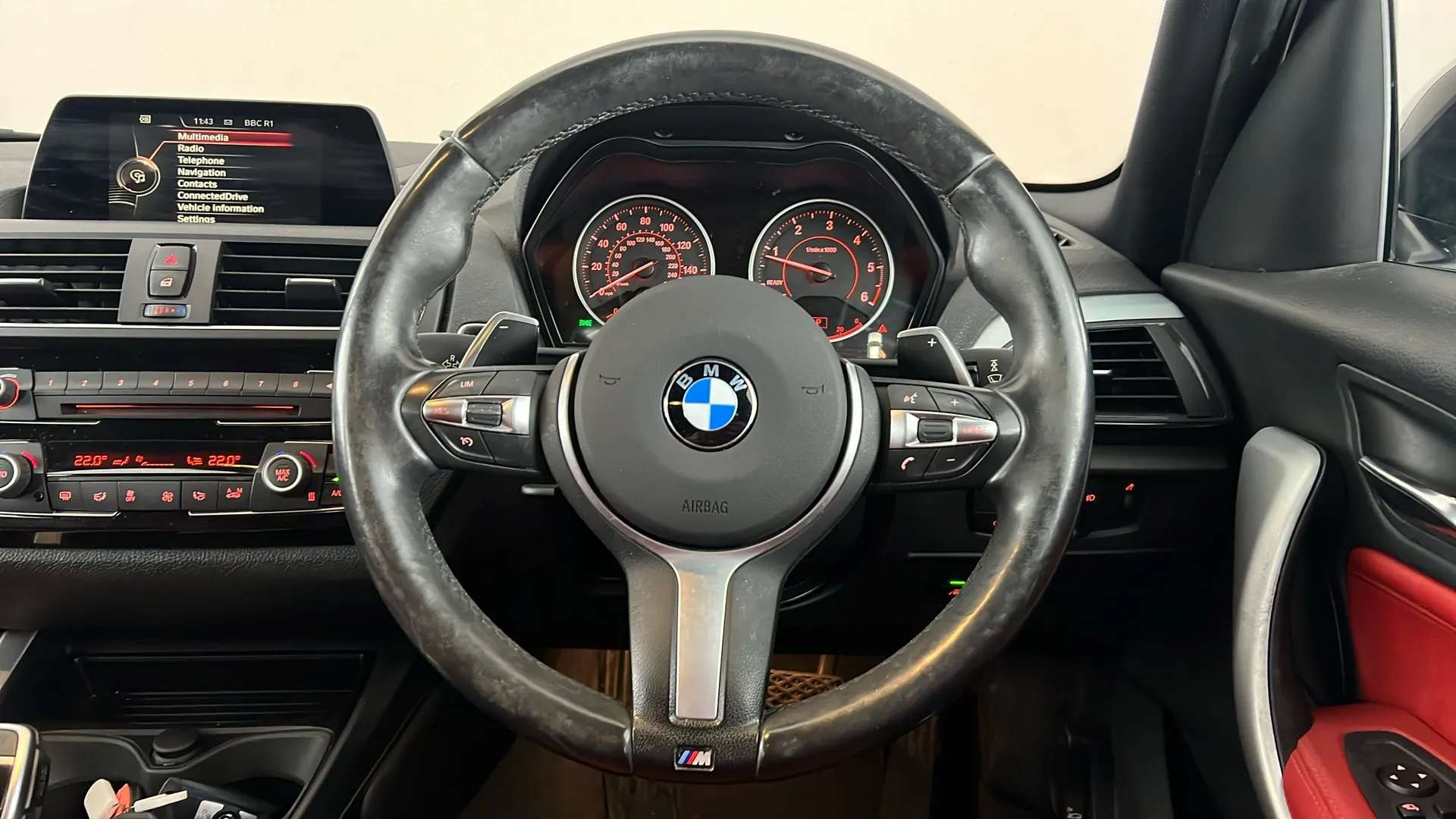 2017 BMW 1 SERIES 2017 BMW 1 SERIES