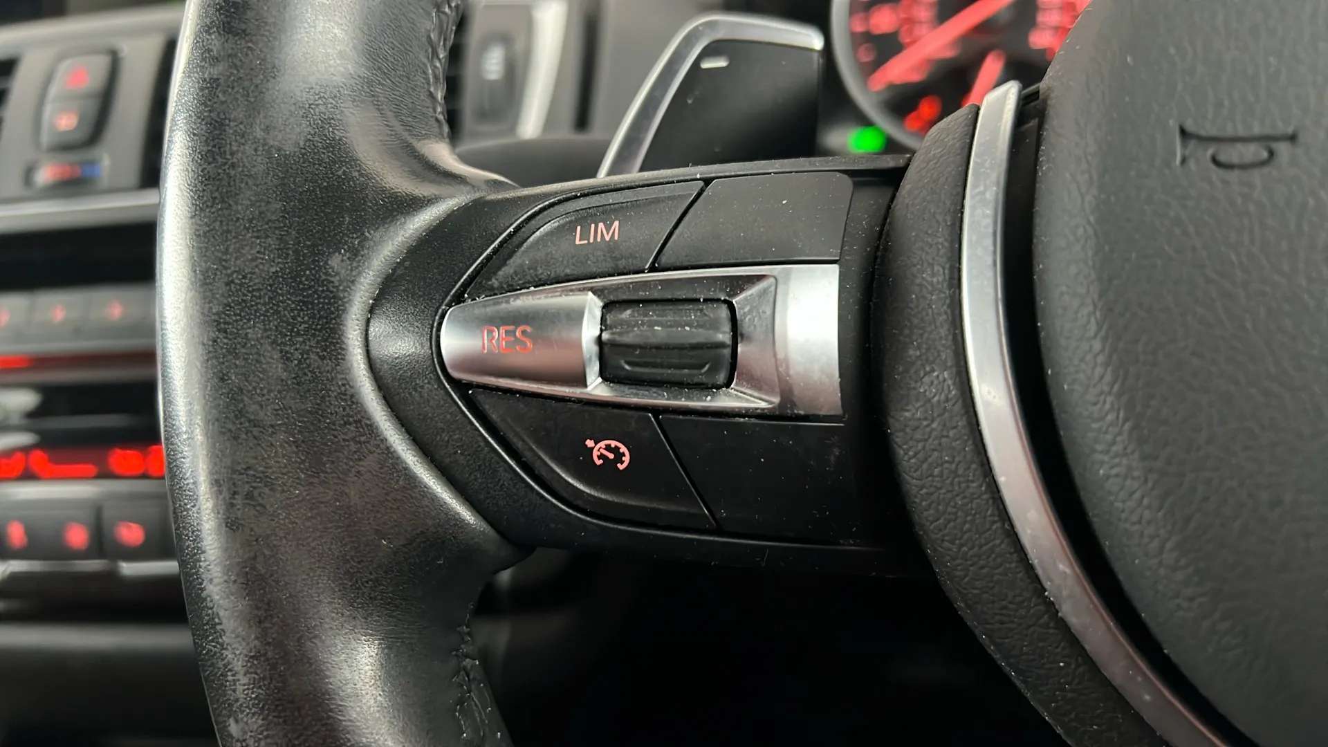 2017 BMW 1 SERIES 2017 BMW 1 SERIES