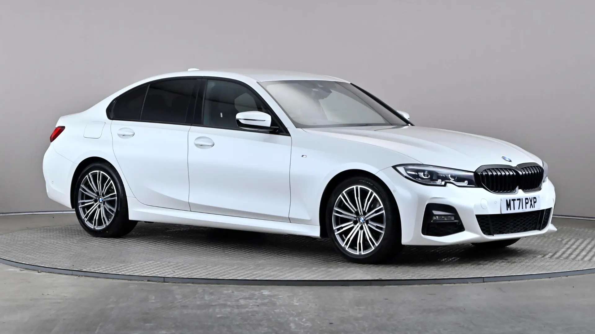 A 2021 BMW 3 SERIES 320i M Sport Step Auto A 2021 BMW 3 SERIES 320i M Sport Step Auto