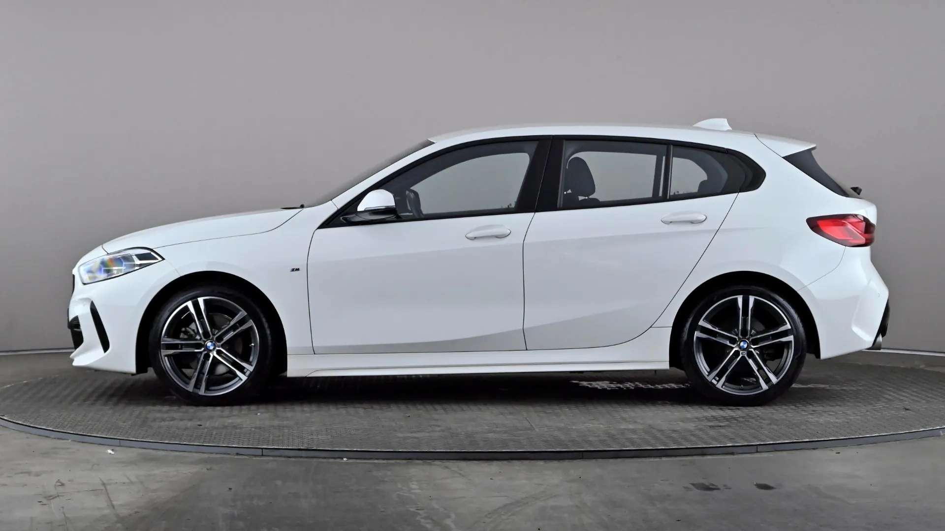 2022 BMW 1 SERIES 2022 BMW 1 SERIES