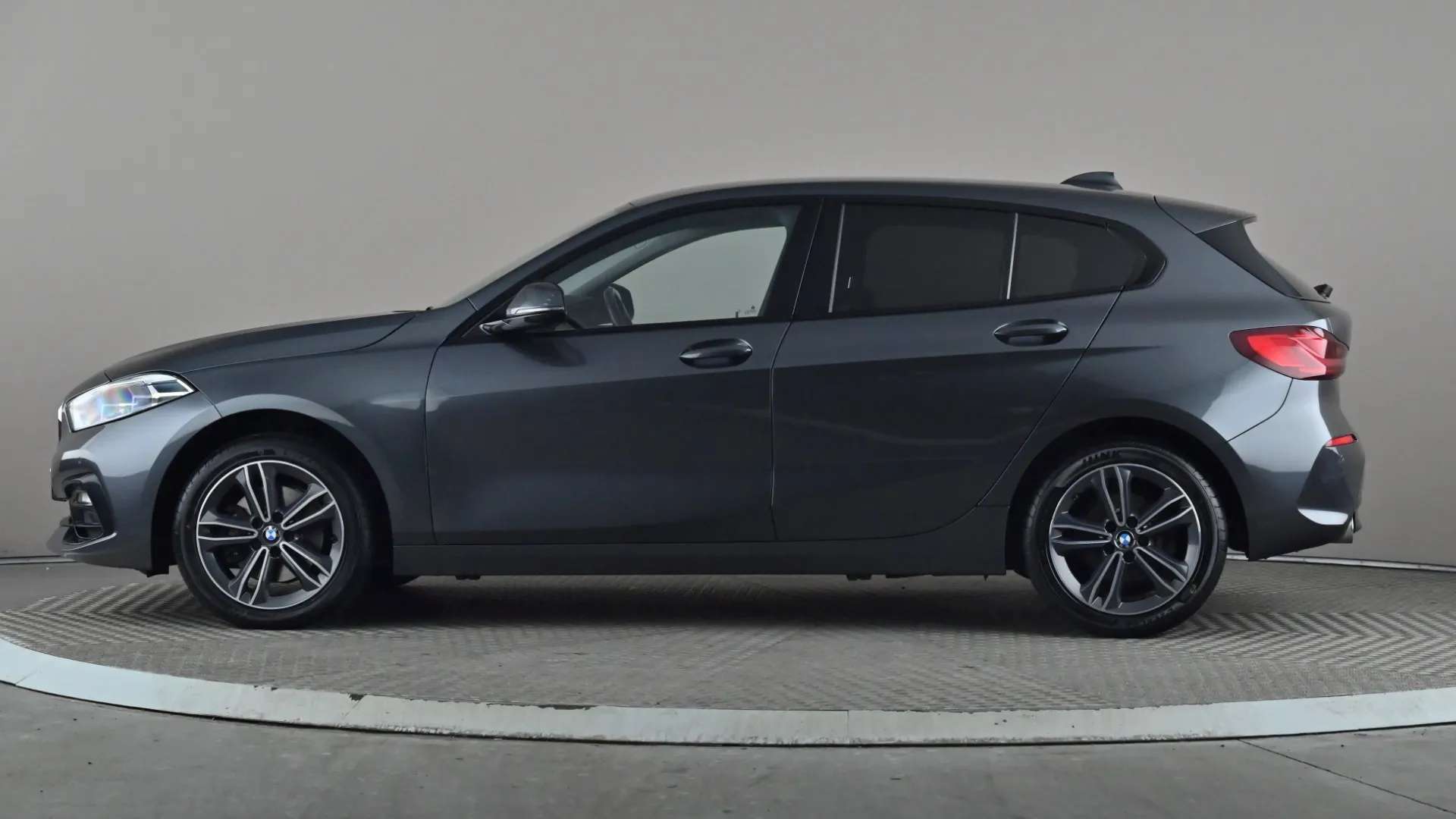 A 2021 BMW 1 SERIES 116d Sport Step Auto A 2021 BMW 1 SERIES 116d Sport Step Auto