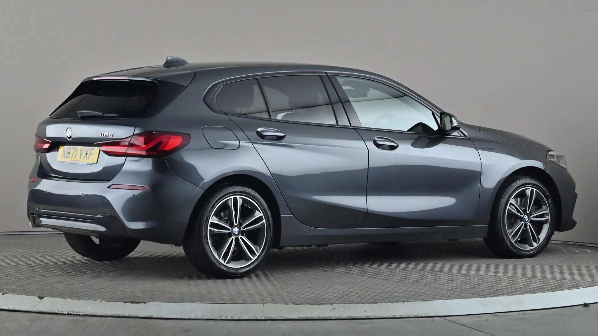 2021 BMW 1 SERIES 2021 BMW 1 SERIES