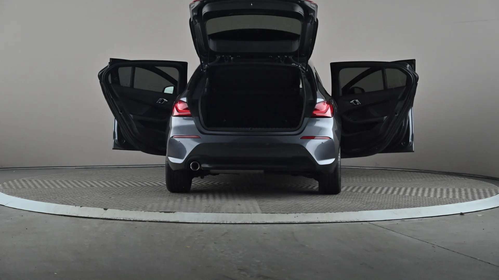 2021 BMW 1 SERIES 2021 BMW 1 SERIES