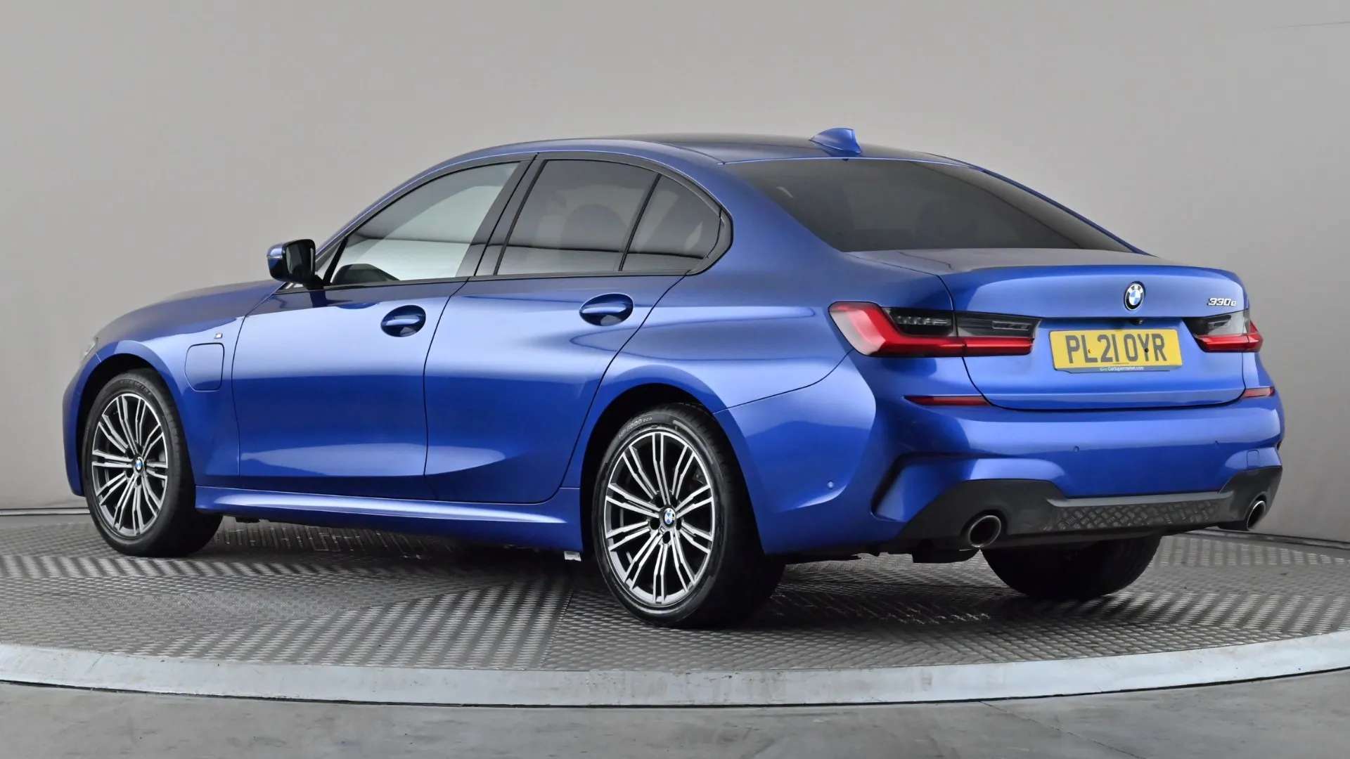 A 2021 BMW 3 SERIES 330e M Sport Step Auto A 2021 BMW 3 SERIES 330e M Sport Step Auto