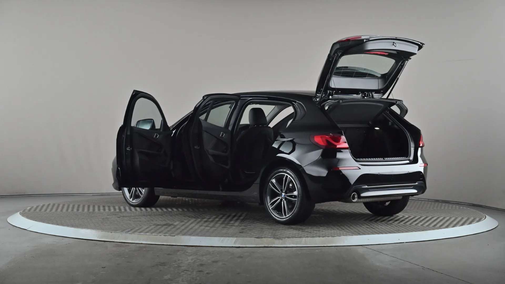 2024 BMW 1 SERIES 2024 BMW 1 SERIES