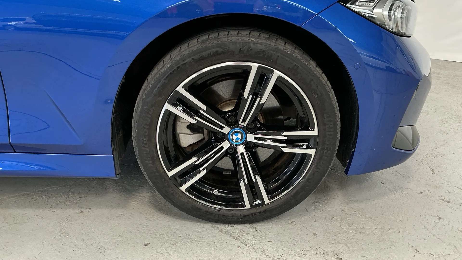 2024 BMW 3 SERIES 2024 BMW 3 SERIES
