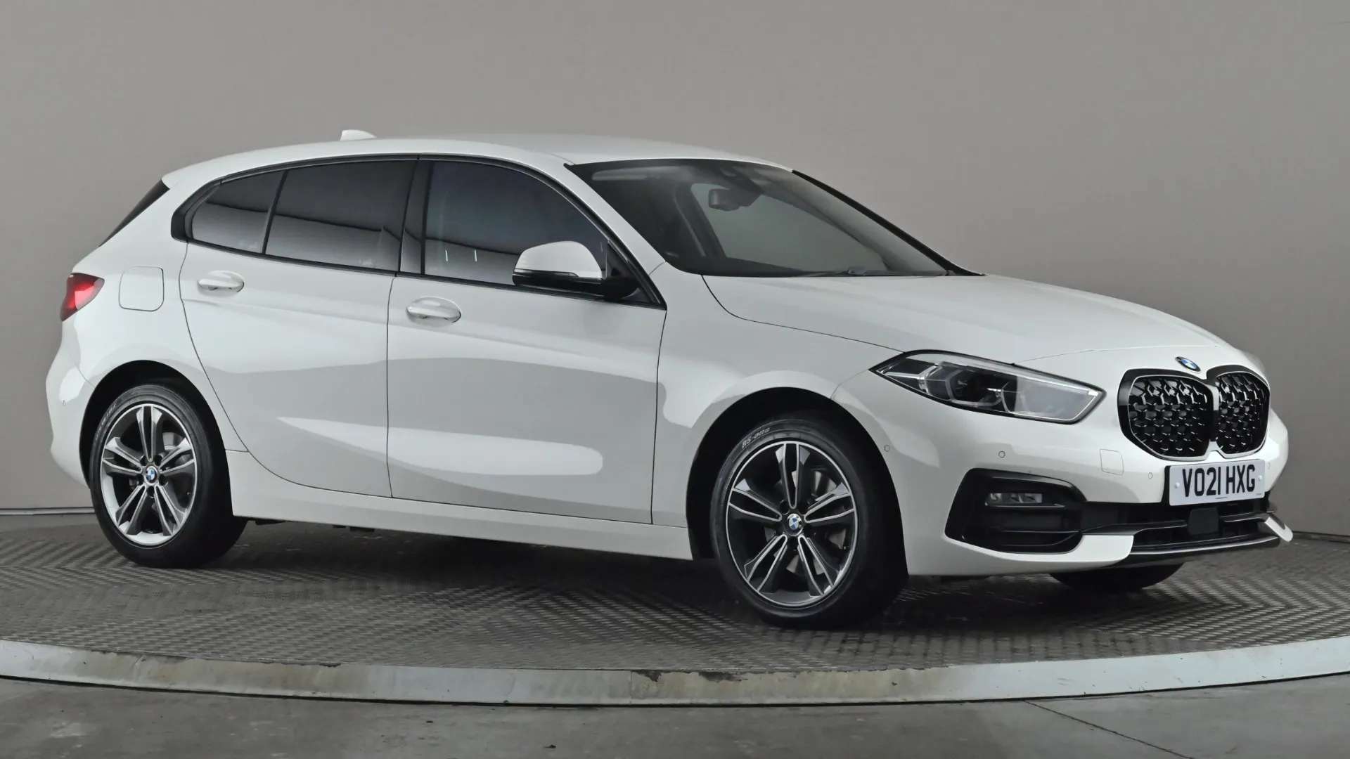 A 2021 BMW 1 SERIES 116d Sport Step Auto A 2021 BMW 1 SERIES 116d Sport Step Auto