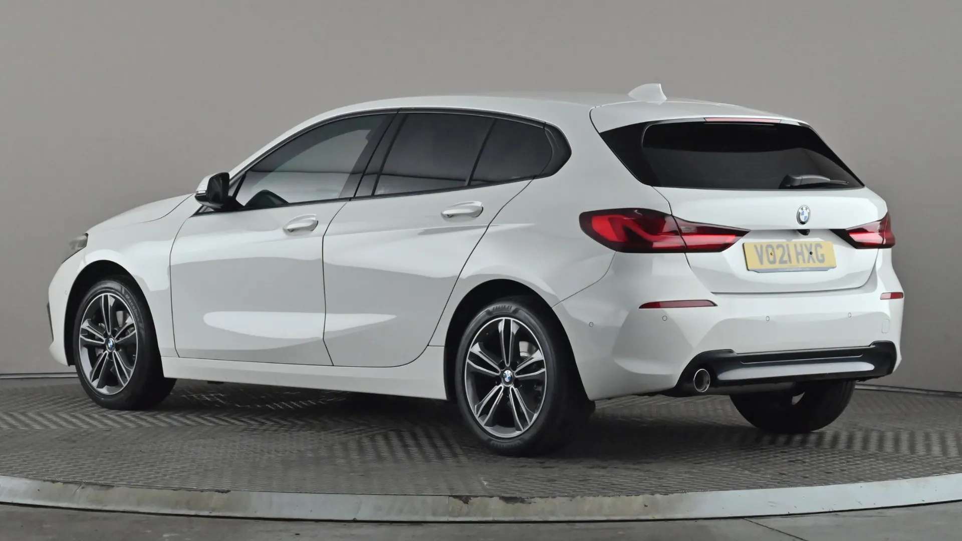 A 2021 BMW 1 SERIES 116d Sport Step Auto A 2021 BMW 1 SERIES 116d Sport Step Auto