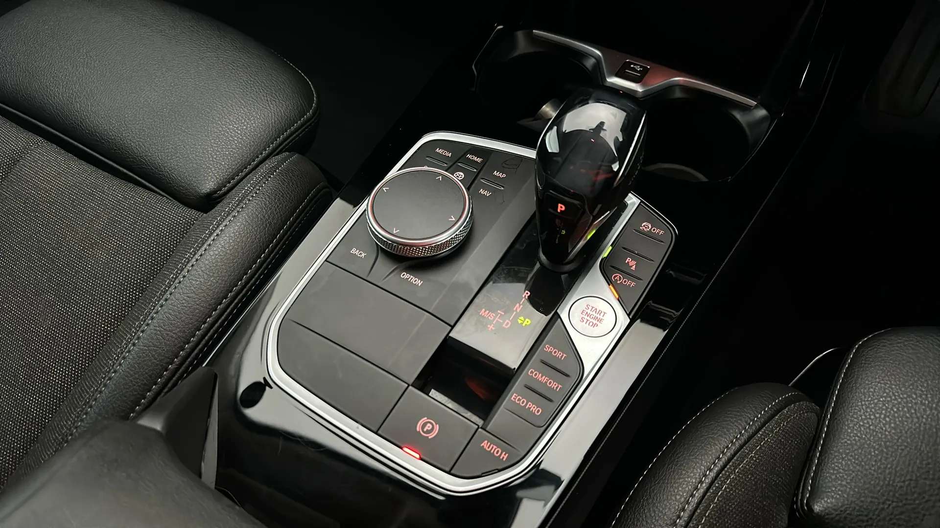 2021 BMW 1 SERIES 2021 BMW 1 SERIES