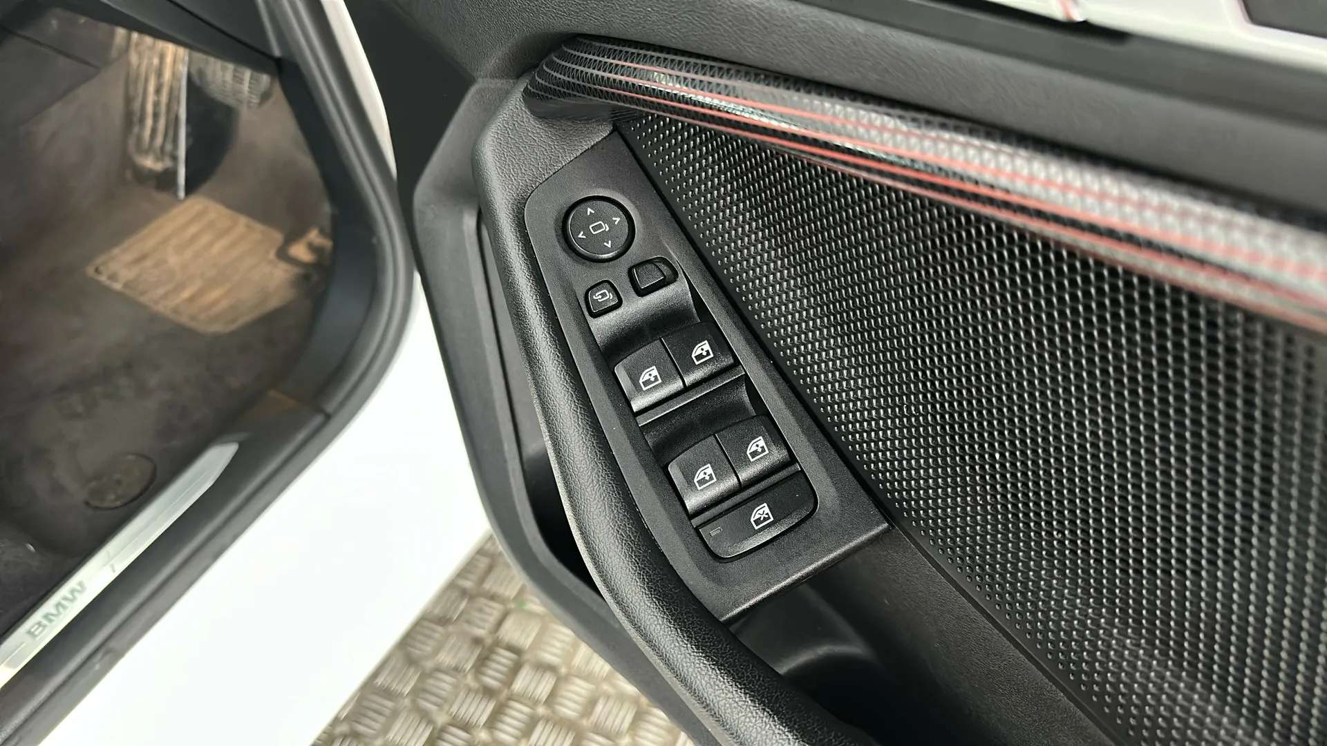 2021 BMW 1 SERIES 2021 BMW 1 SERIES