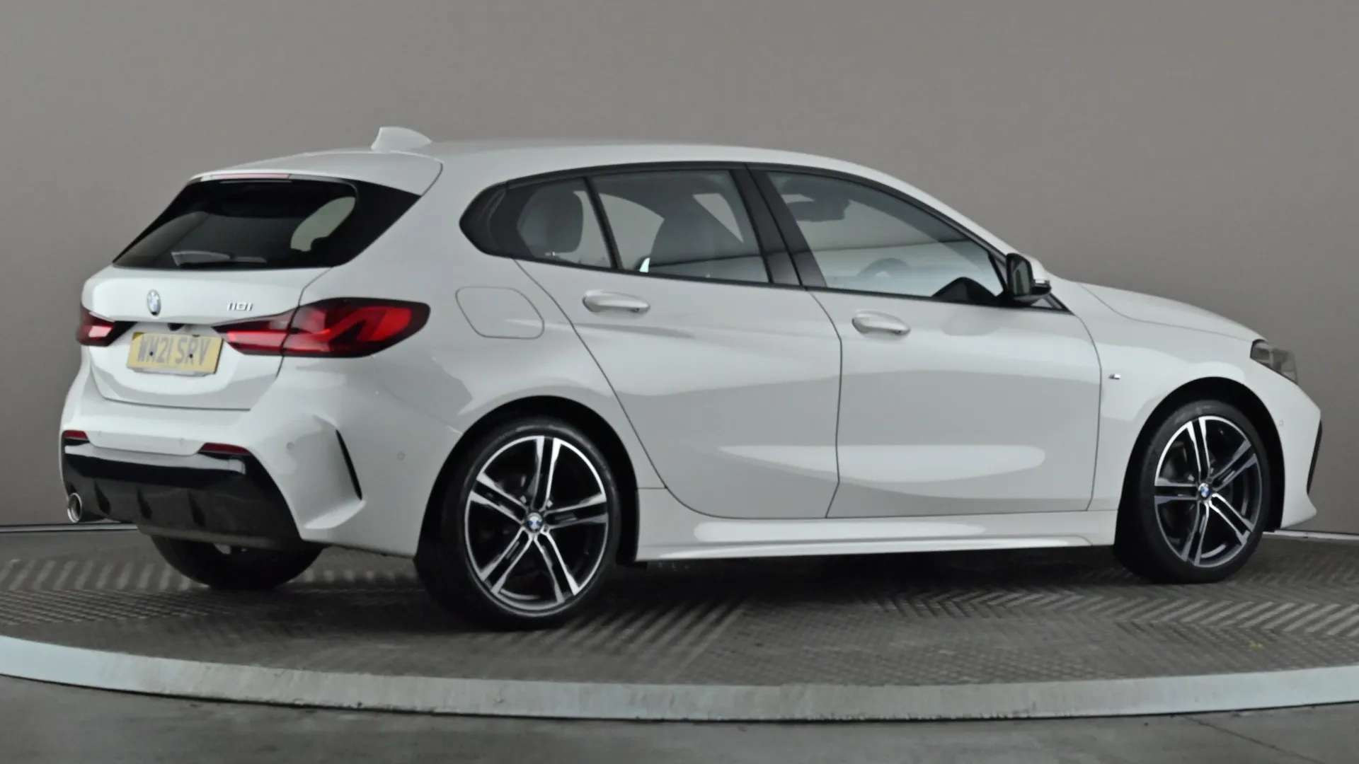 2021 BMW 1 SERIES 2021 BMW 1 SERIES