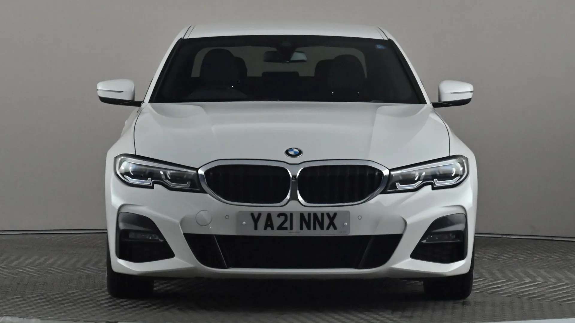 A 2021 BMW 3 SERIES 320d MHT M Sport Step Auto A 2021 BMW 3 SERIES 320d MHT M Sport Step Auto