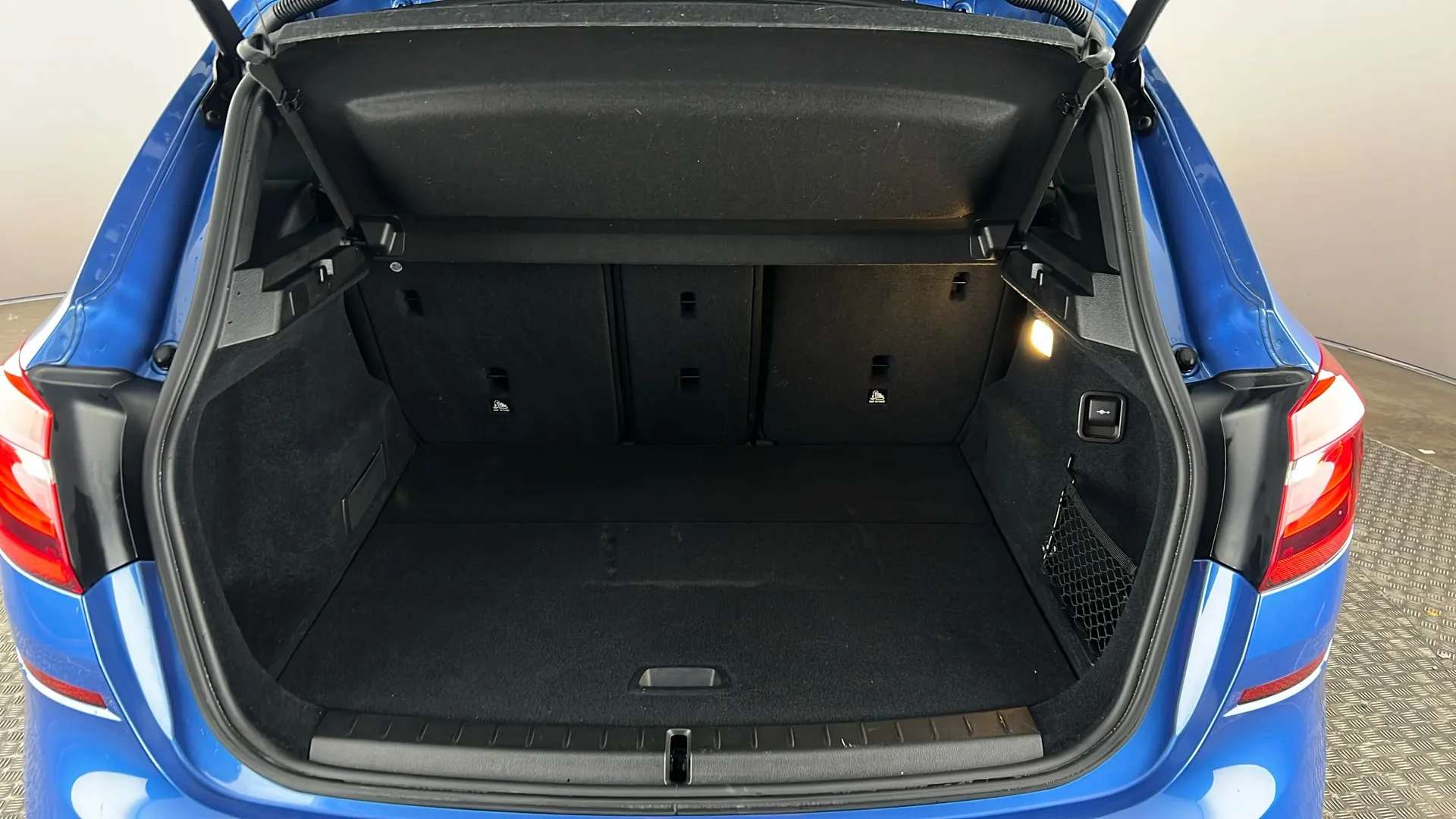 2021 BMW 2 SERIES 2021 BMW 2 SERIES