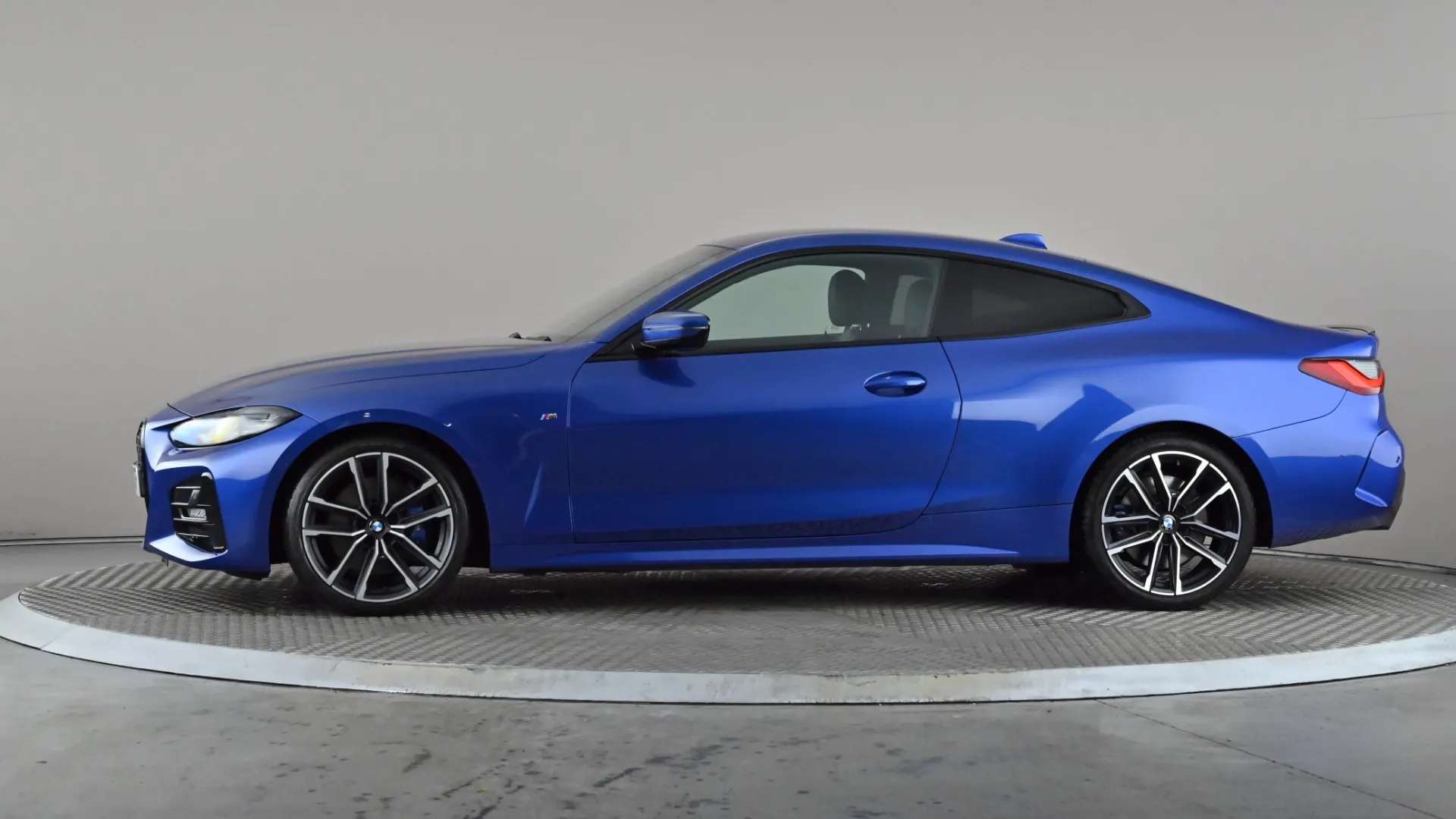 A 2021 BMW 4 SERIES 420i M Sport Step Auto A 2021 BMW 4 SERIES 420i M Sport Step Auto
