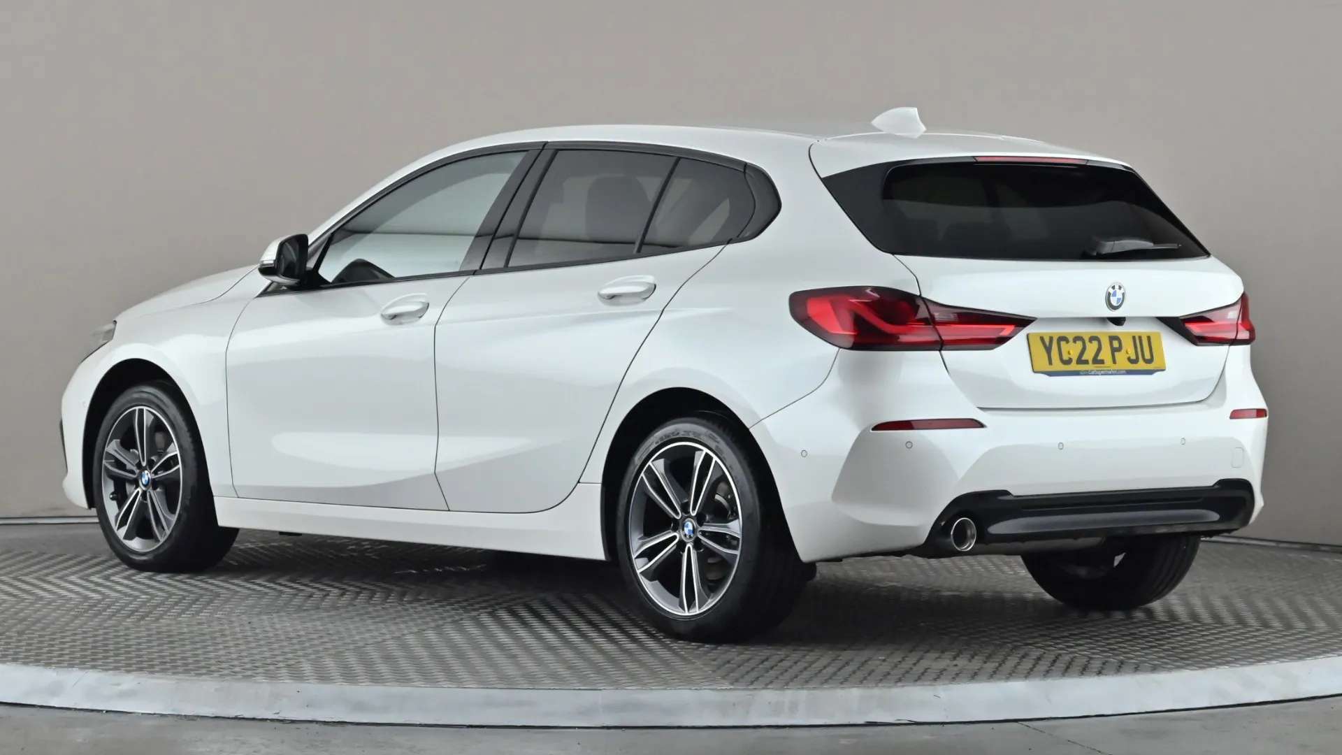 2022 BMW 1 SERIES 2022 BMW 1 SERIES