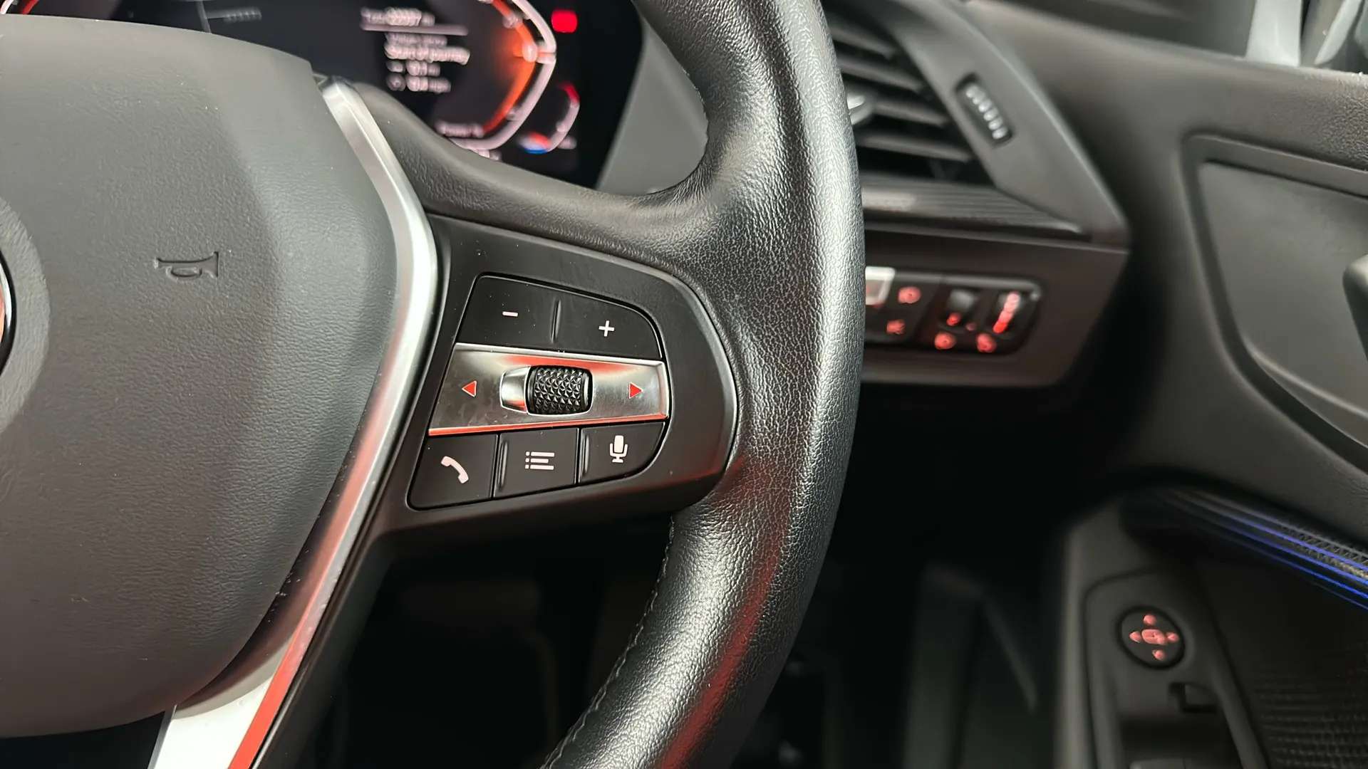 2022 BMW 1 SERIES 2022 BMW 1 SERIES