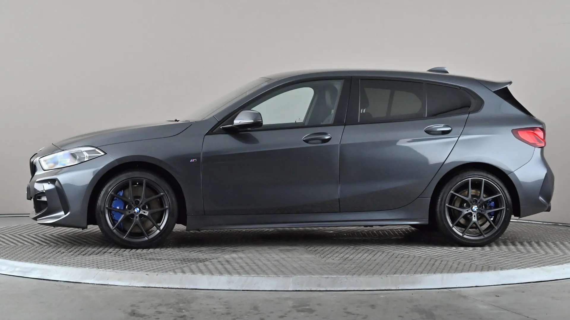 2021 BMW 1 SERIES 2021 BMW 1 SERIES