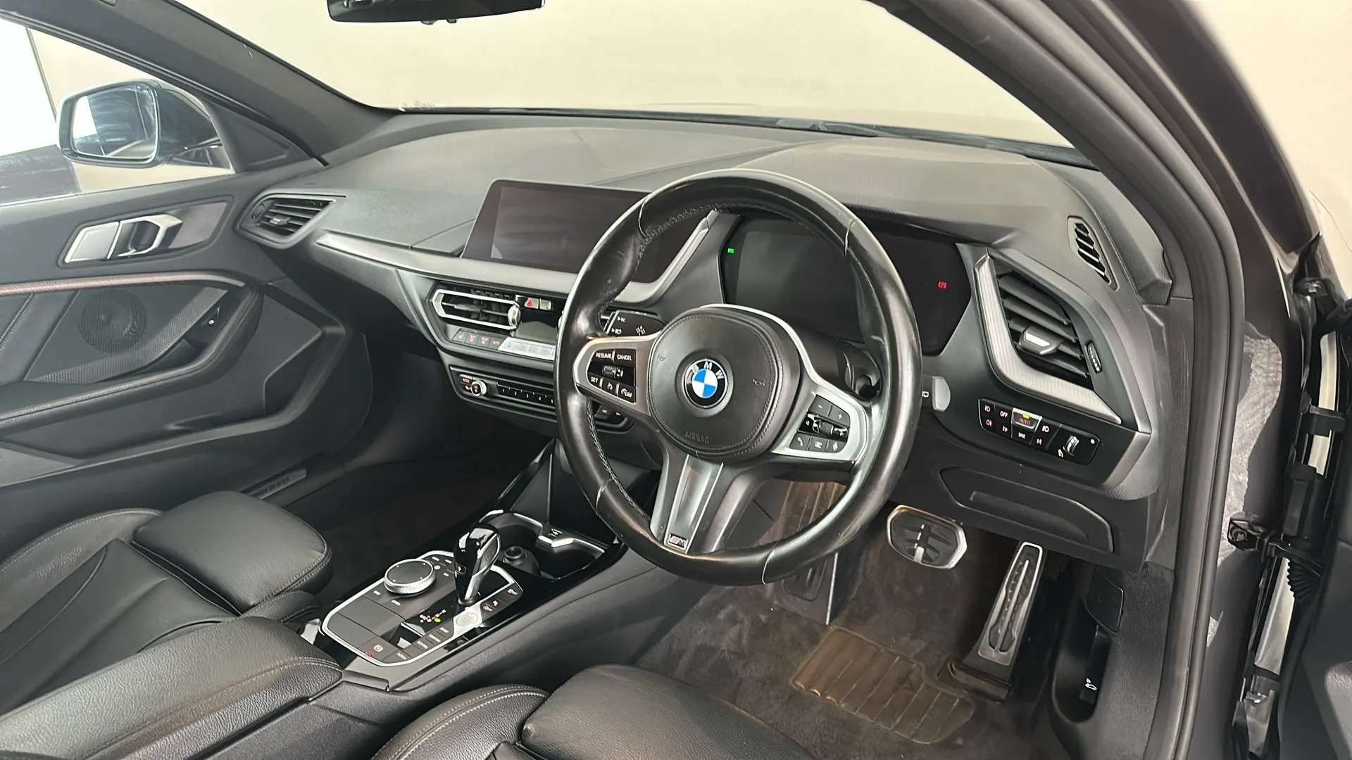 2021 BMW 1 SERIES 2021 BMW 1 SERIES