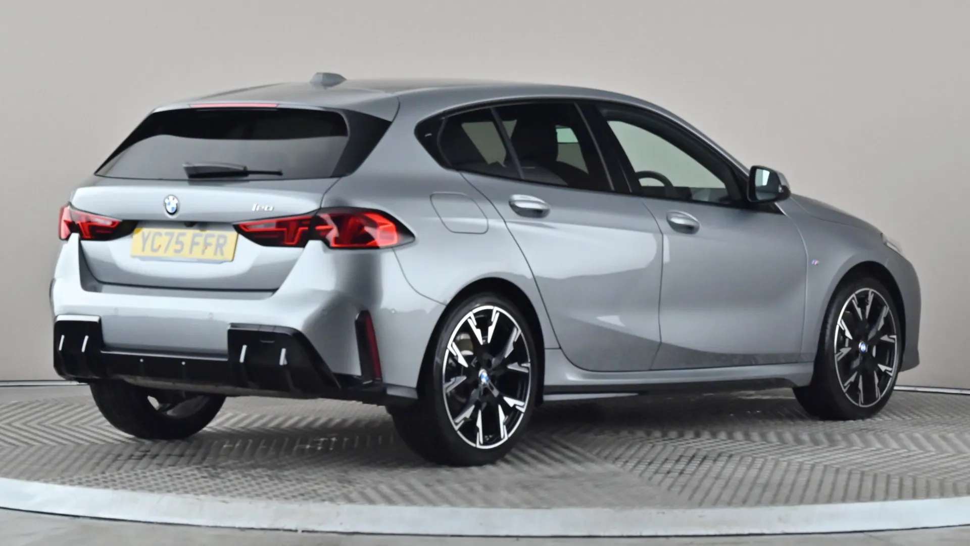 2025 BMW 1 SERIES 2025 BMW 1 SERIES