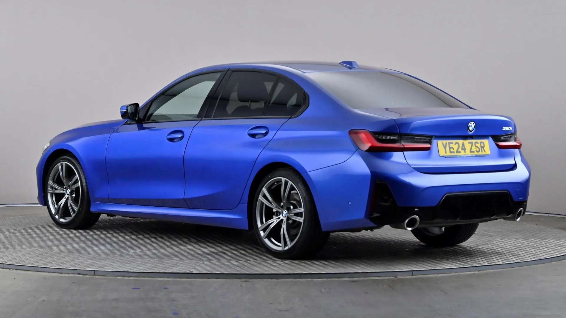 A 2024 BMW 3 SERIES 320i M Sport Step Auto A 2024 BMW 3 SERIES 320i M Sport Step Auto