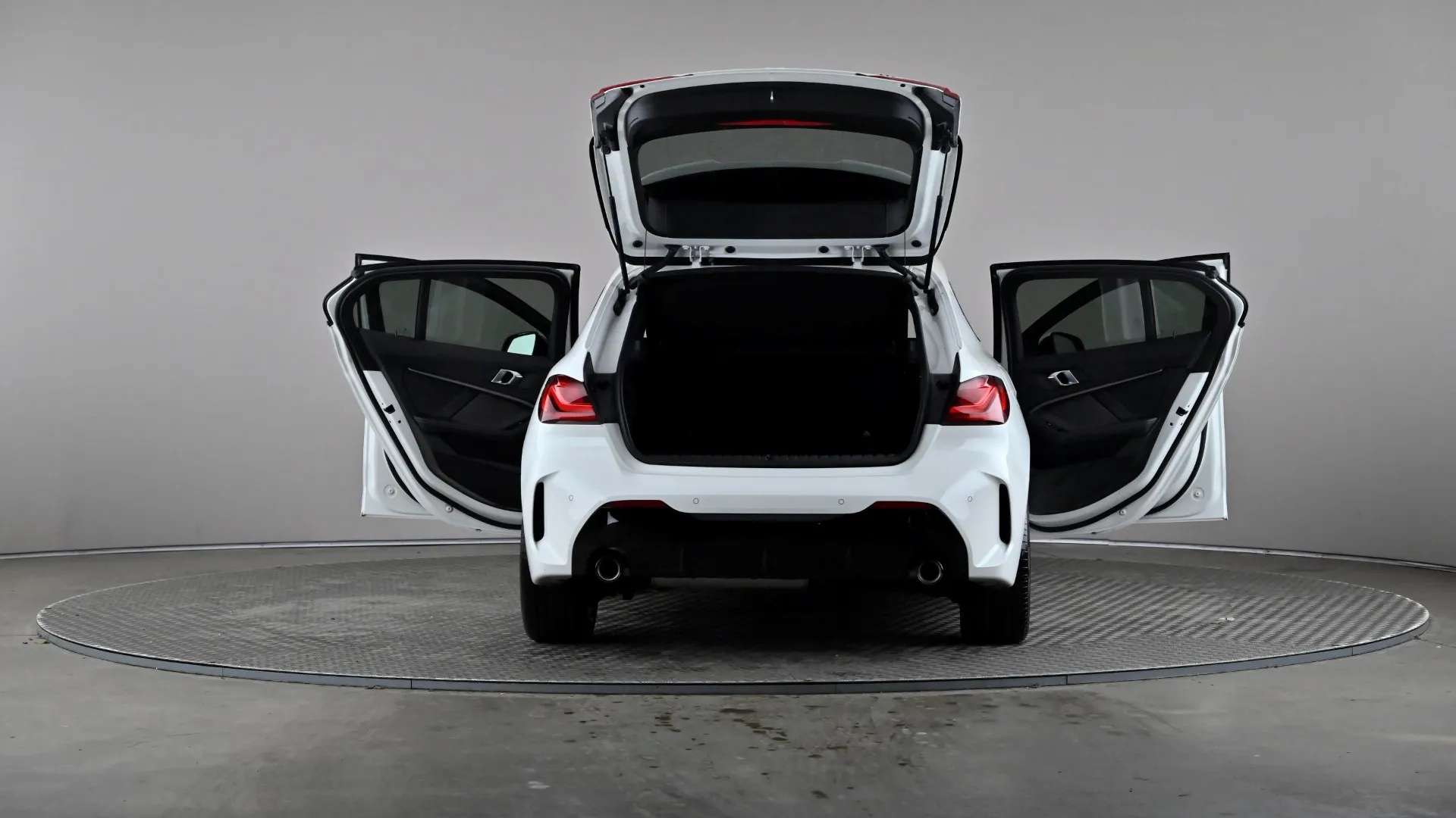 2022 BMW 1 SERIES 2022 BMW 1 SERIES